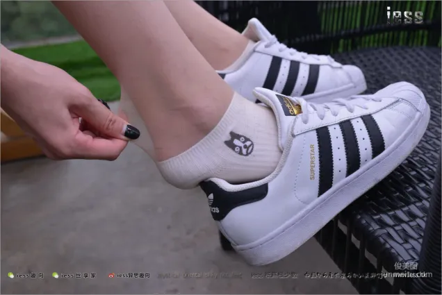 絲足便當172 圓叔叔 《絲襪棉襪貝殼頭》雙十一特輯_[IESS異思趣向] 寫真集