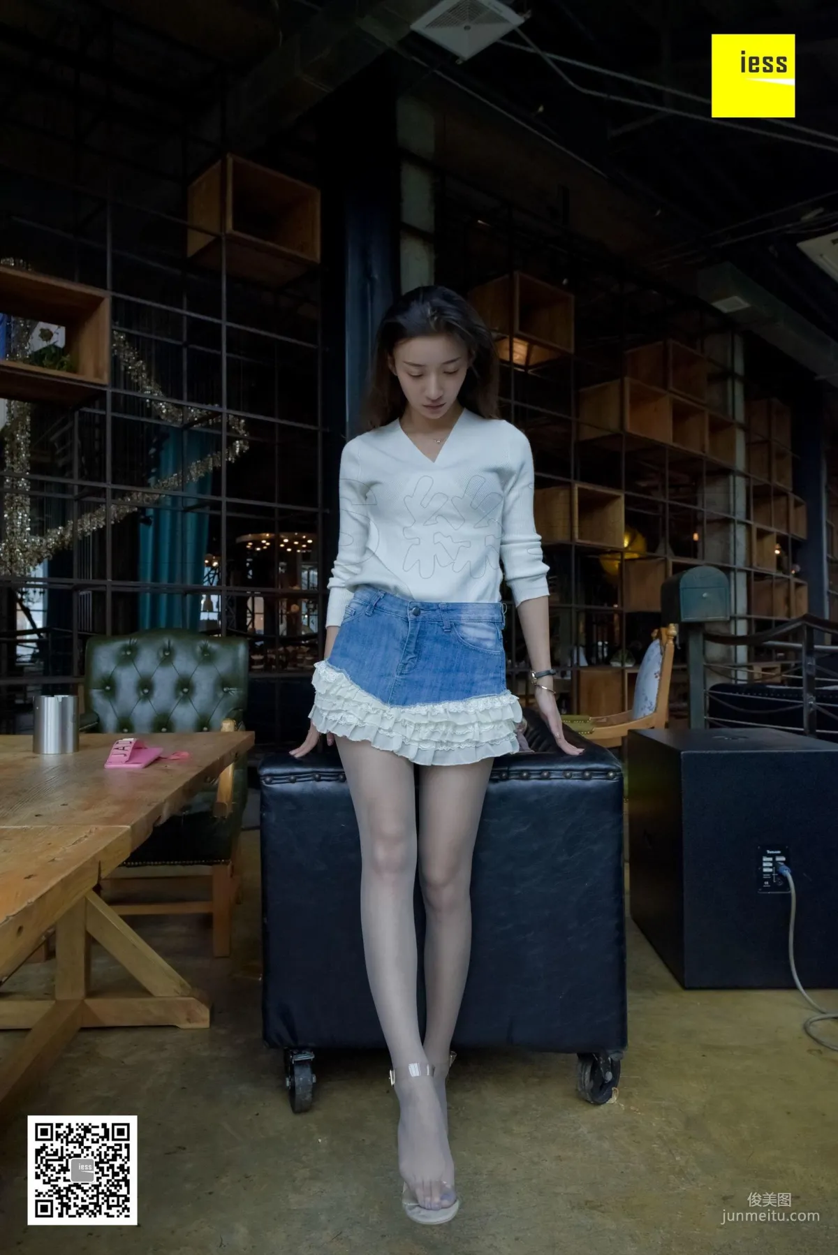 Silk Enjoyer 131 Qiuqiu, A Girl's Feelings Are Always Poetry [IESS] Photo Set photo 45