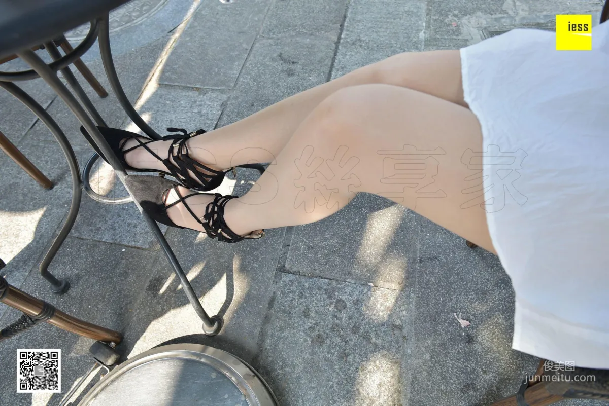 Si Xiang Jia 121 Zi Zi "Sunlight Shining on Flesh-Colored Stockings and High Heels" [IESS] Photo Set photo 19