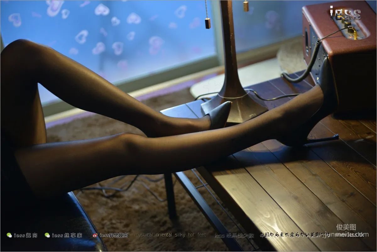 Silk Feet Bento 168 Xiao Xiao, Black Stockings Goddess Black Stockings Show [IESS] Photo Set photo 61