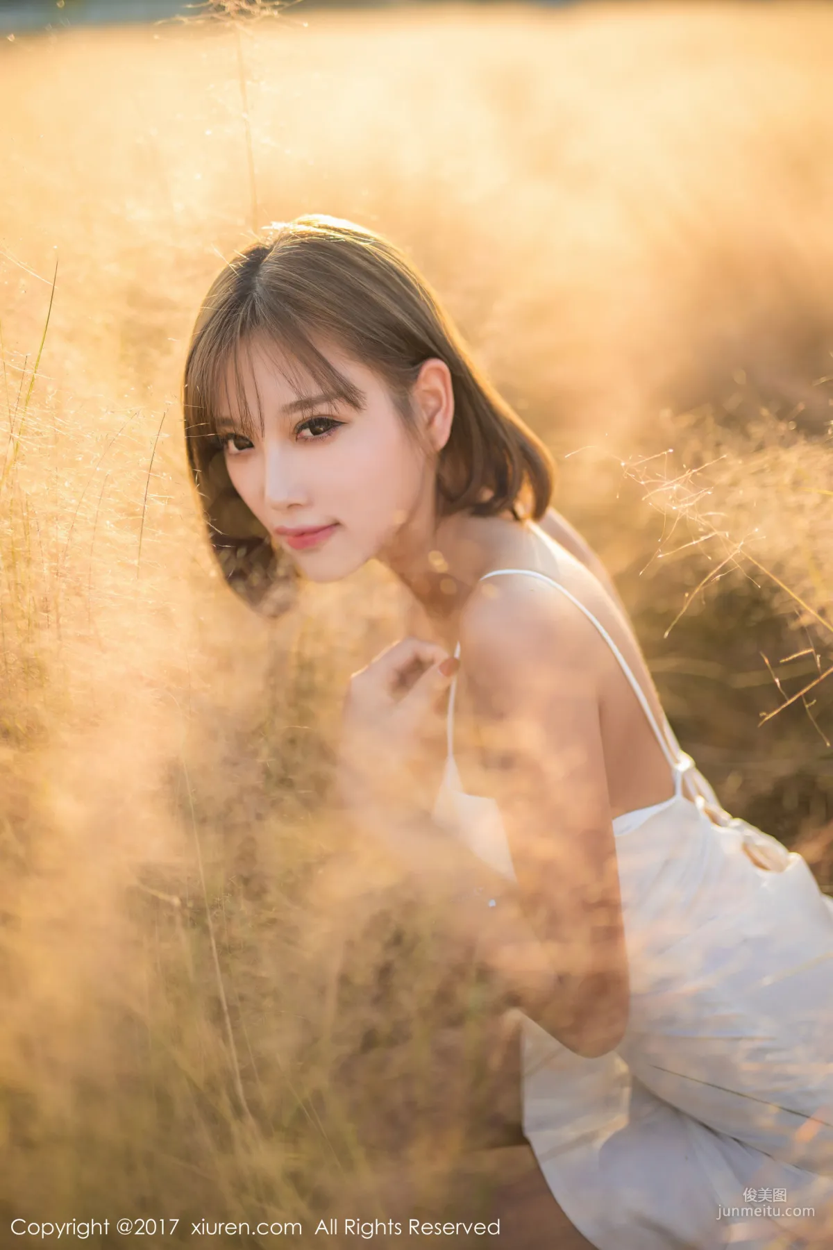 Sweet Goddess @Yang Chenchen sugar 'Sexy Outdoor Photos' [XiuRen] NO.847 Photo Set photo 15