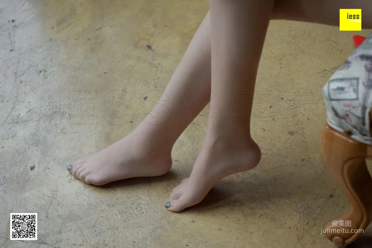 Silk Enjoyer 146 Zi Zi "Non-Slip Sole Nude Stockings and Red High Heels" [IESS] Photo Set photo 9