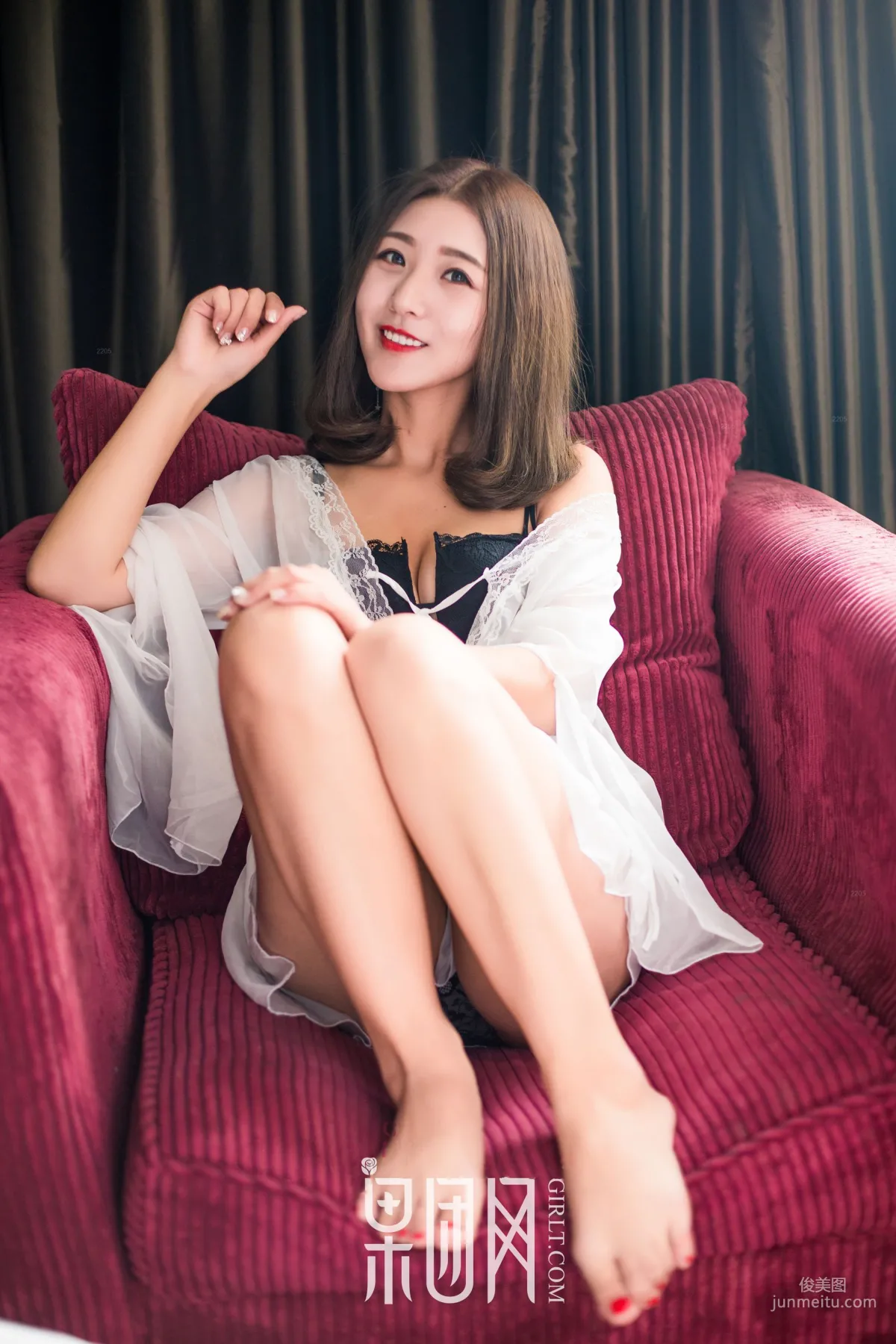 "Beautiful Breasts & Balloons, Fullness & Fragility!" [Girlt] No.108 Photo Set photo 13