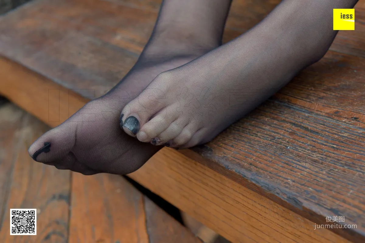 Silk Enjoyer 133 Zi Zi "Black Stockings Beauty in the Corridor" [IESS] Photo Set photo 81