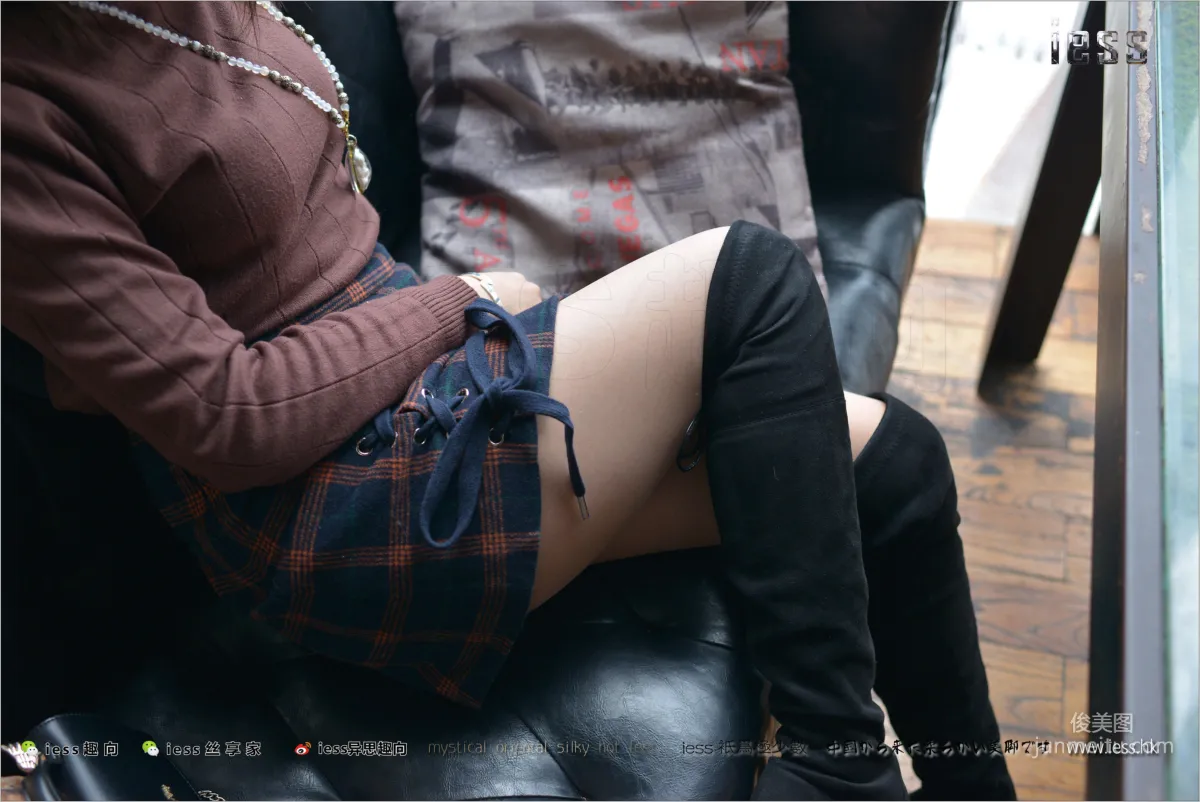 Silk Stockings Bento 190 Zhang Xinyue "Over-Knee Boots: King's Temptation 1" [IESS] Photo Set photo 17