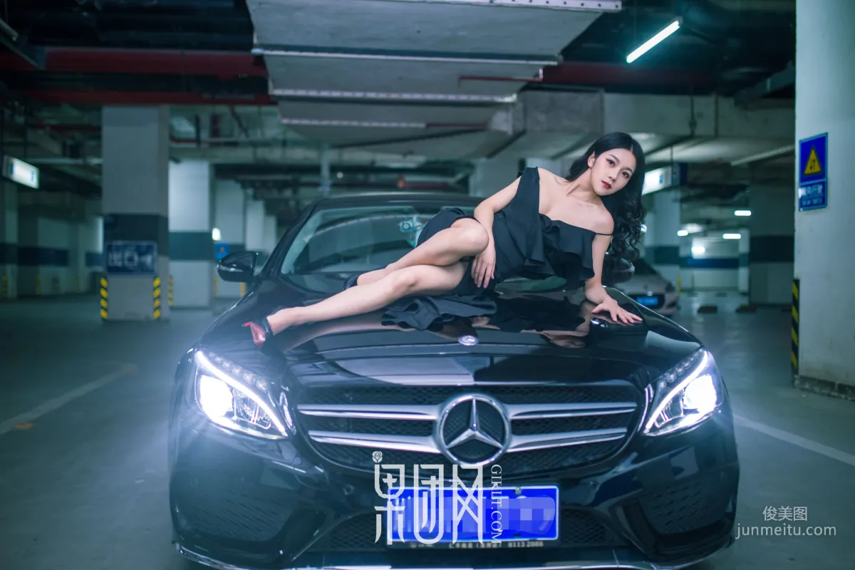 Wei Wei, Beauty vs Luxury Car, Which Do You Choose! [Girlt] No.107 Photo Set photo 6