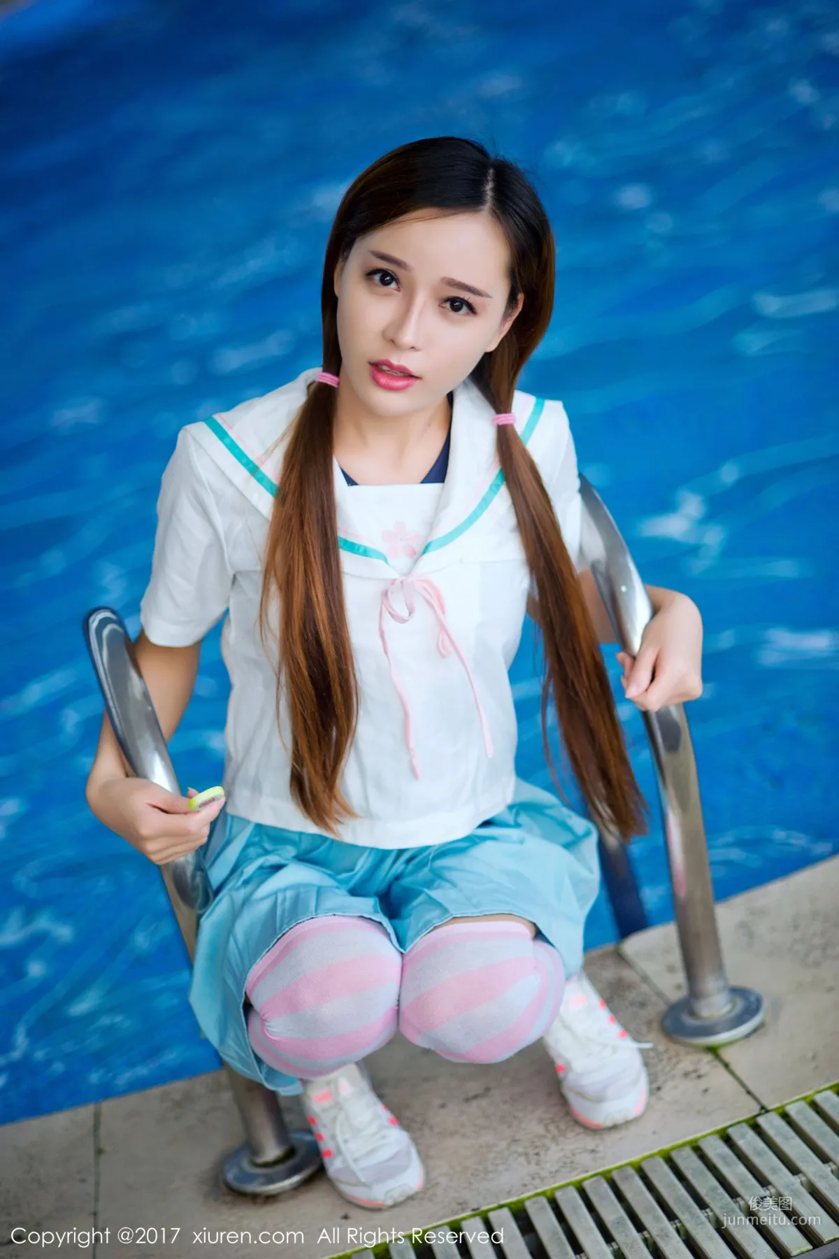 Ai Xiaoqing 'Human Bubble Bath + Japanese School Uniform Pool Lollipop' [XiuRen] NO.866 Photo Set photo 12