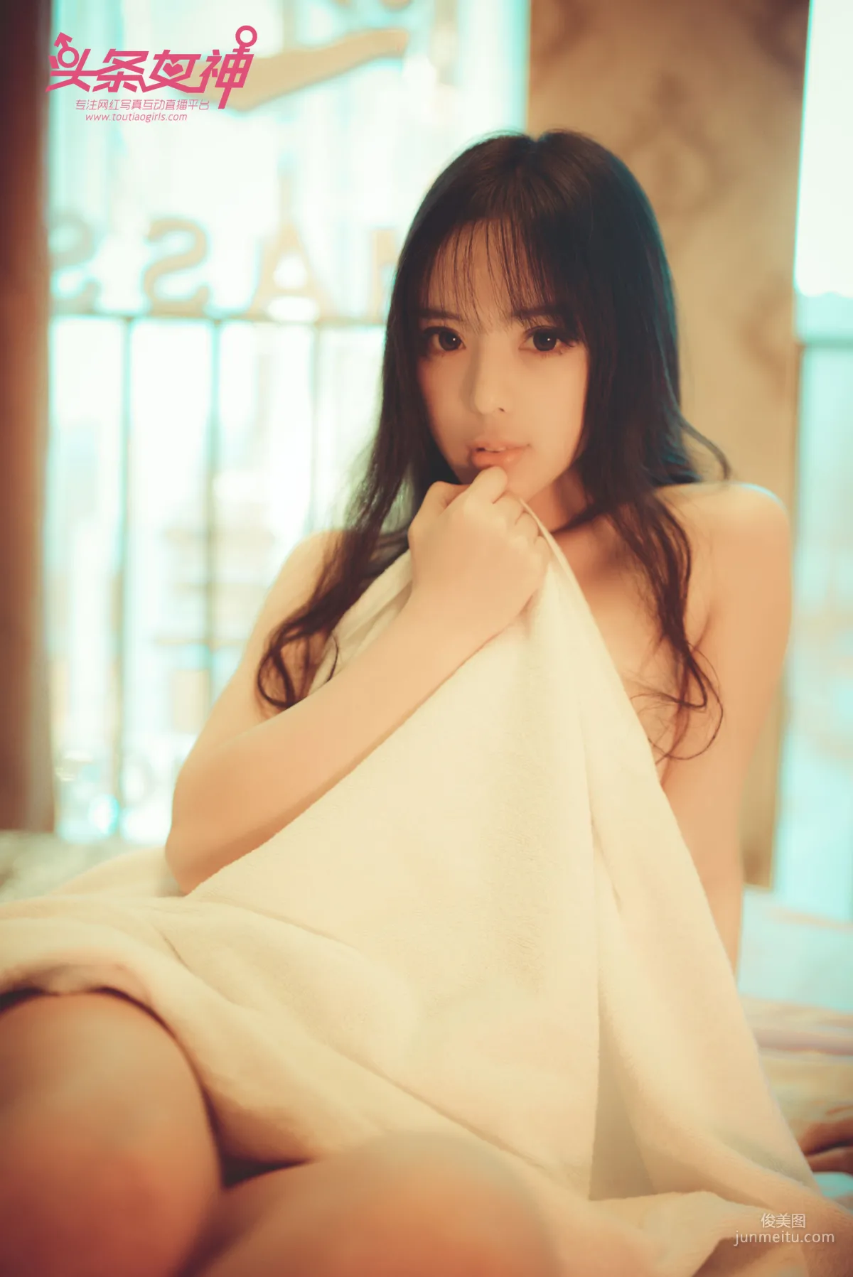 Zhou Xiyan 'Alice in Wonderland' [TouTiao Goddess] Photo Set photo 44