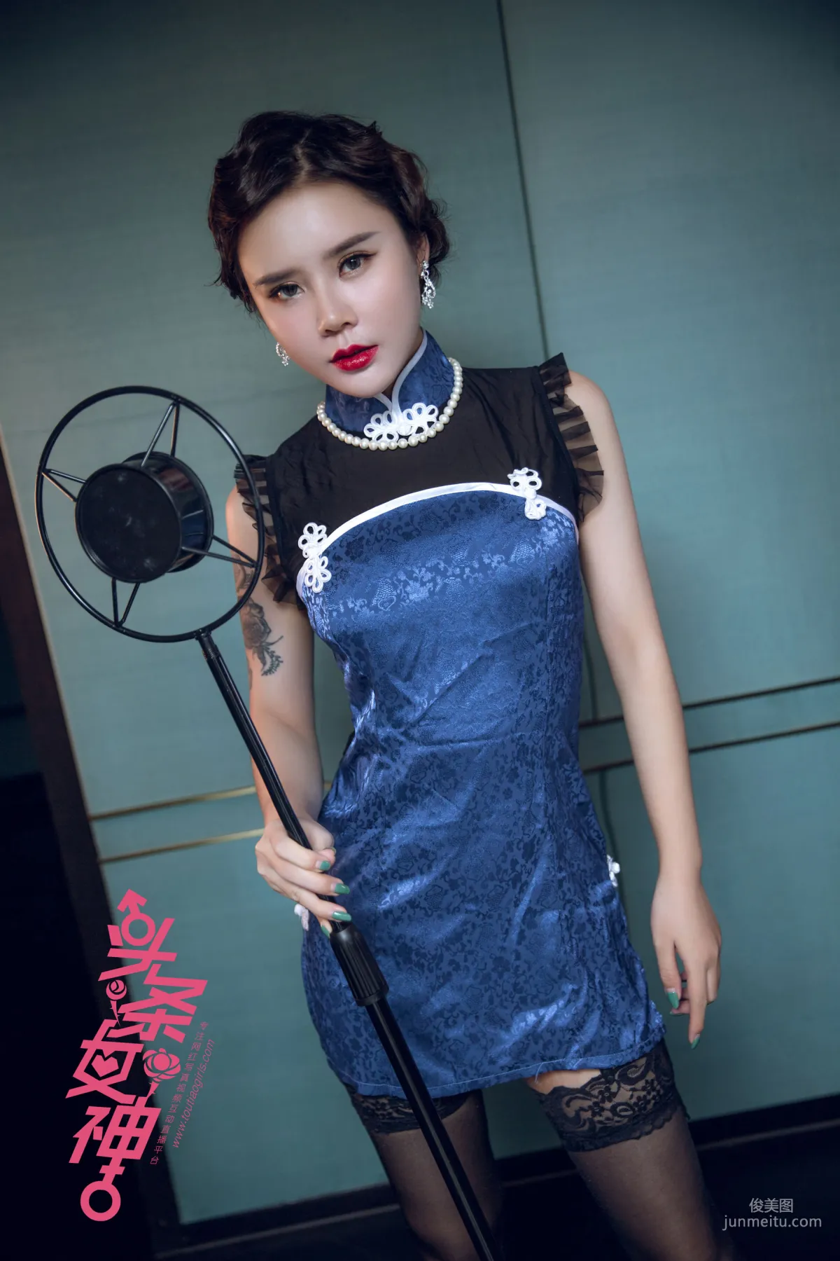 Ai Lisha 'Night Shanghai Qipao LOGO' [TouTiao Goddess] Photo Set photo 11