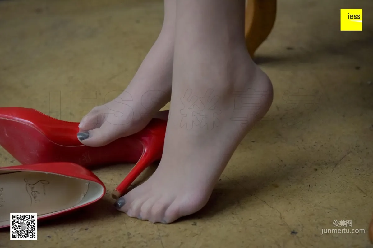 Silk Enjoyer 146 Zi Zi "Non-Slip Sole Nude Stockings and Red High Heels" [IESS] Photo Set photo 15