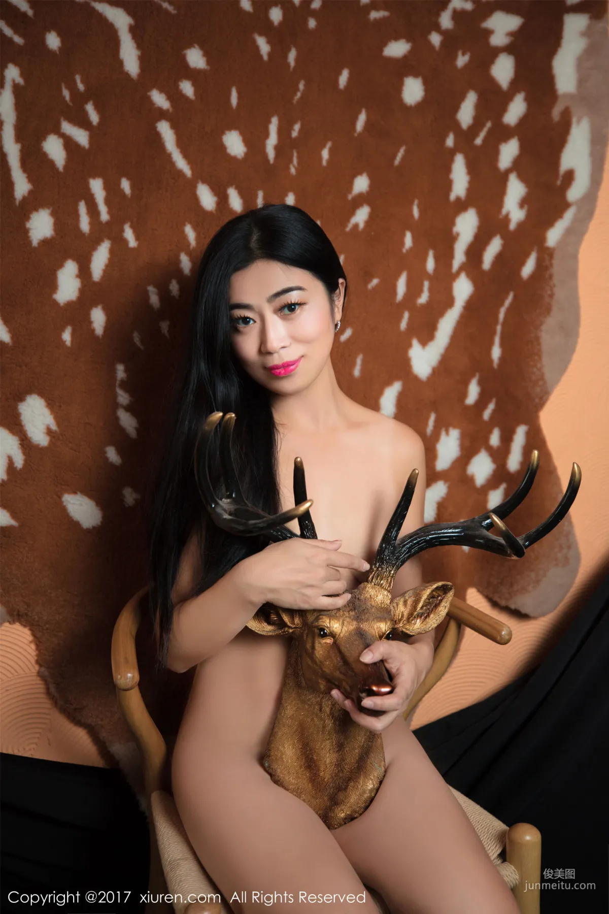 Yu Xi "The Human Body Story of a Beauty and a Deer" [XiuRen] NO.851 Photo Set photo 37