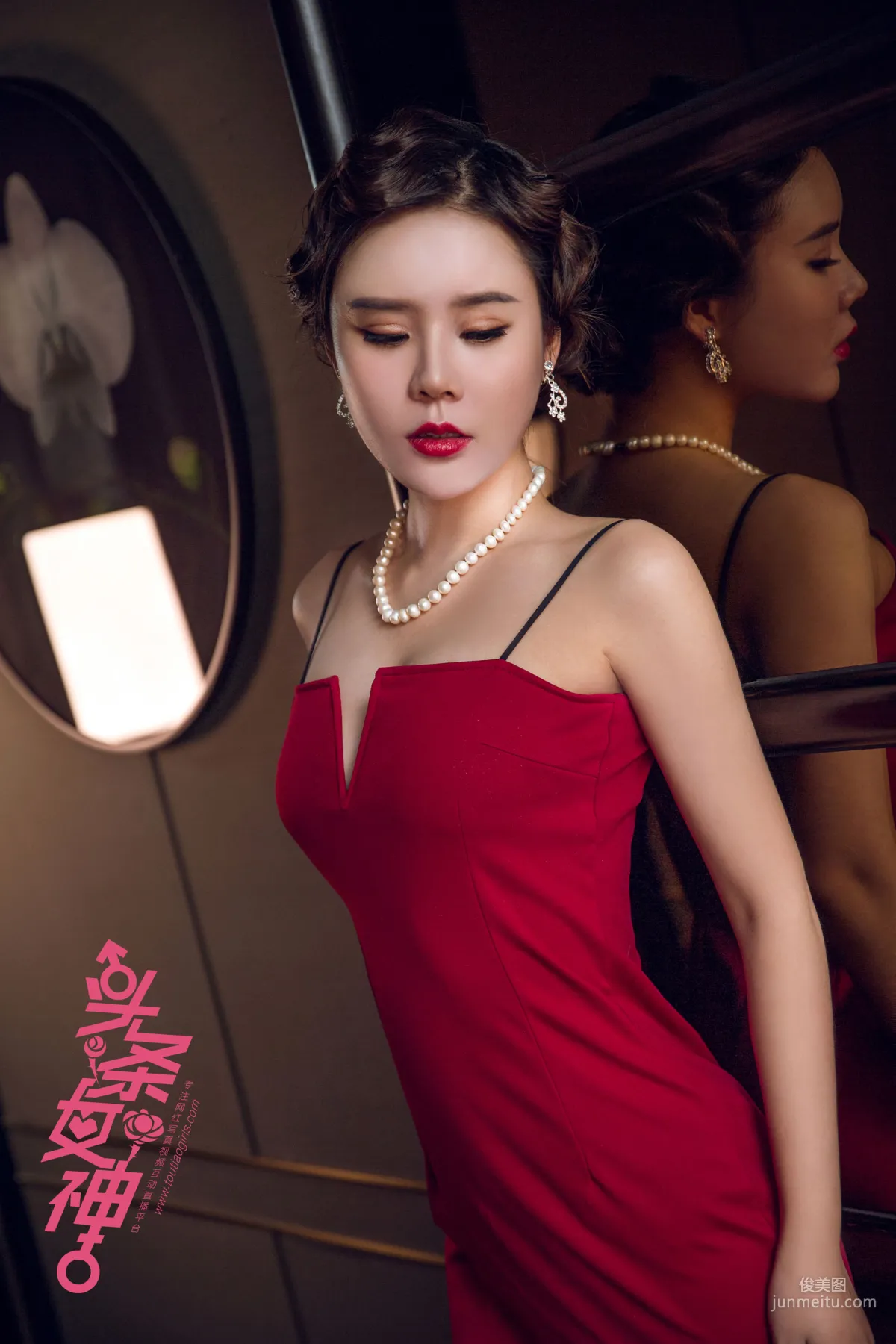 Ai Lisha 'Night Shanghai Qipao LOGO' [TouTiao Goddess] Photo Set photo 25