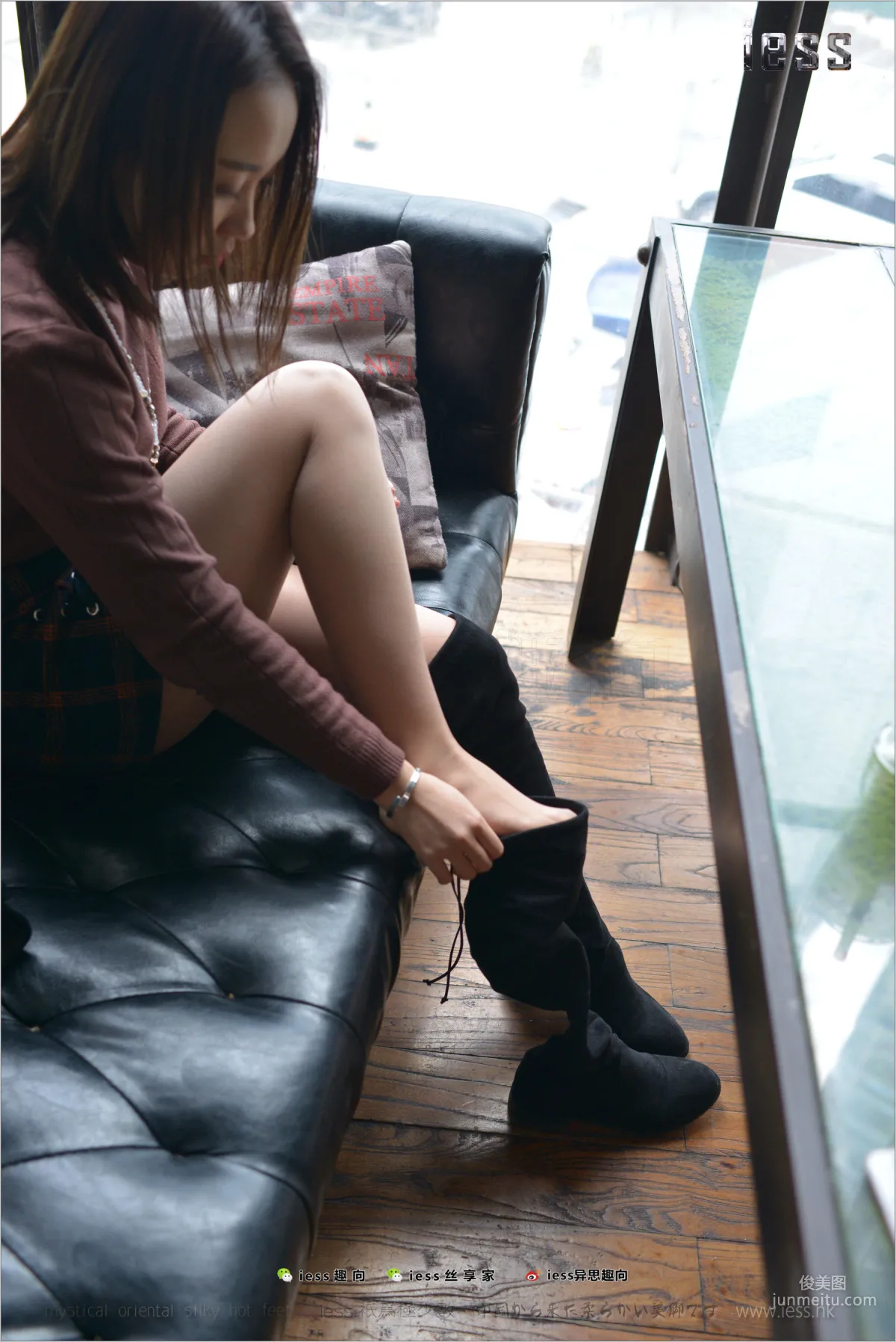 Silk Stockings Bento 190 Zhang Xinyue "Over-Knee Boots: King's Temptation 1" [IESS] Photo Set photo 36
