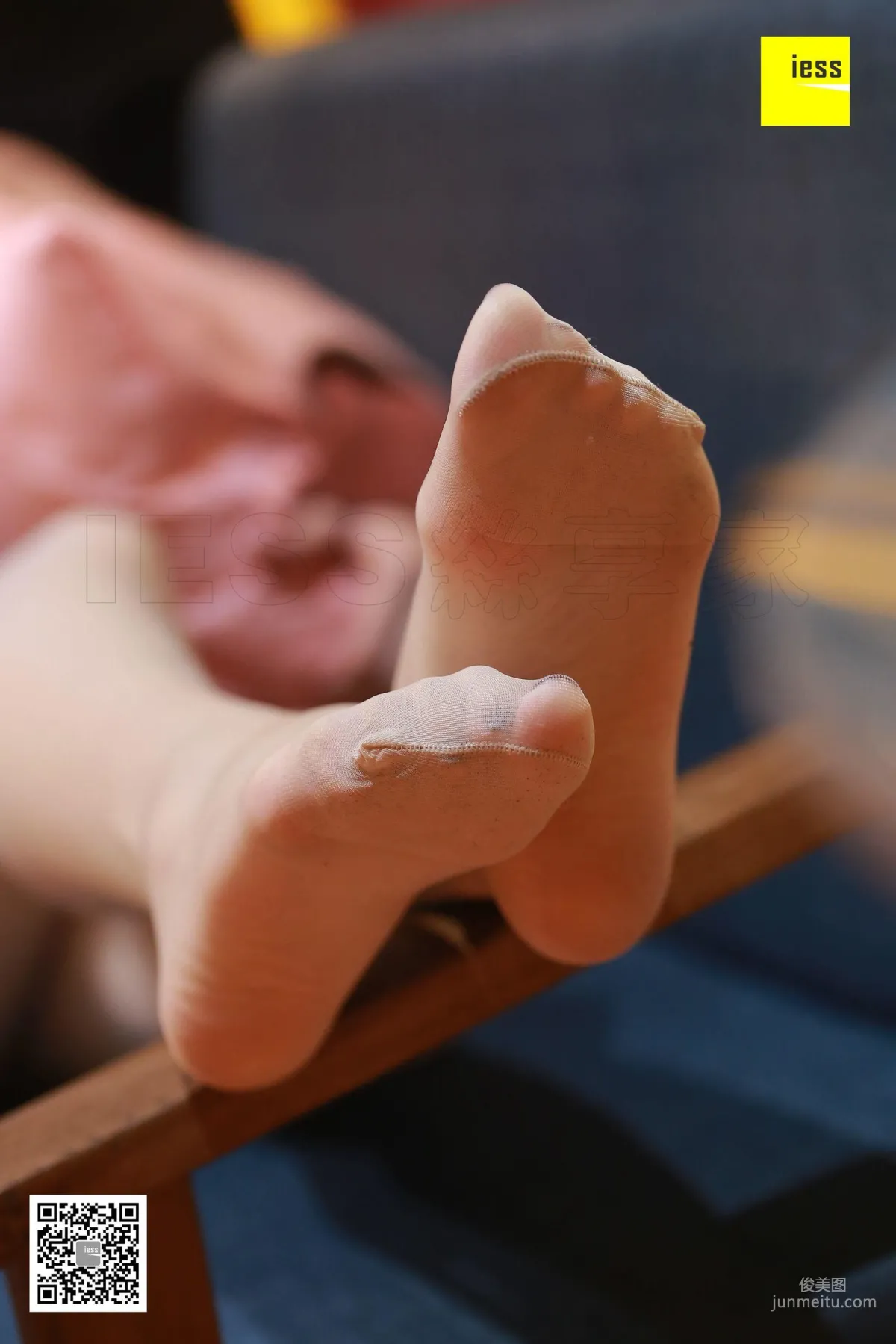 Silk Enjoyer 152 Zi Zi Flawless Beautiful Feet of Long Legs [IESS] Photo Set photo 33