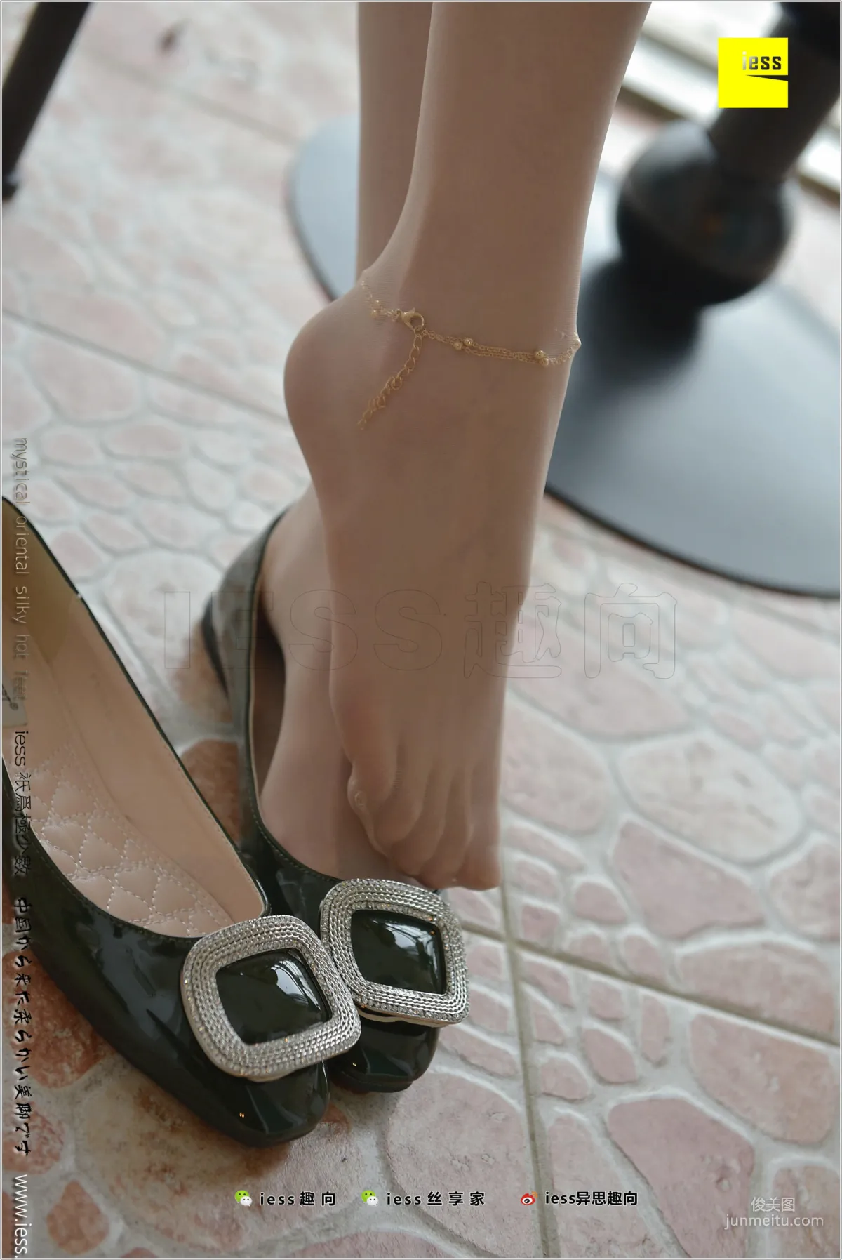 Silk Stockings Bento 185 Jia Ye, Forbidden Game [IESS] Photo Set photo 82