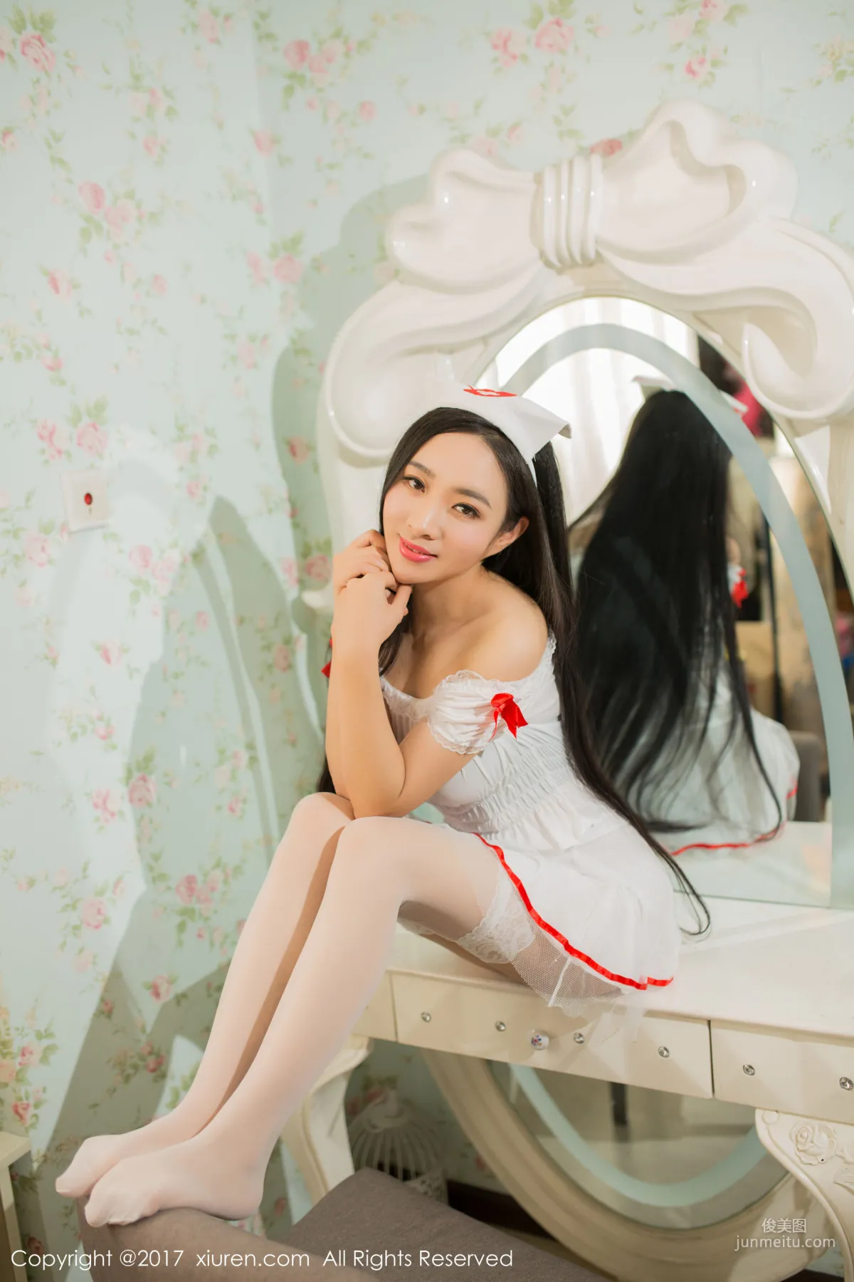 Aier 521, Black Stockings Bunny Girl + Sexy Nurse Uniform [XiuRen] NO.877 Photo Set photo 33