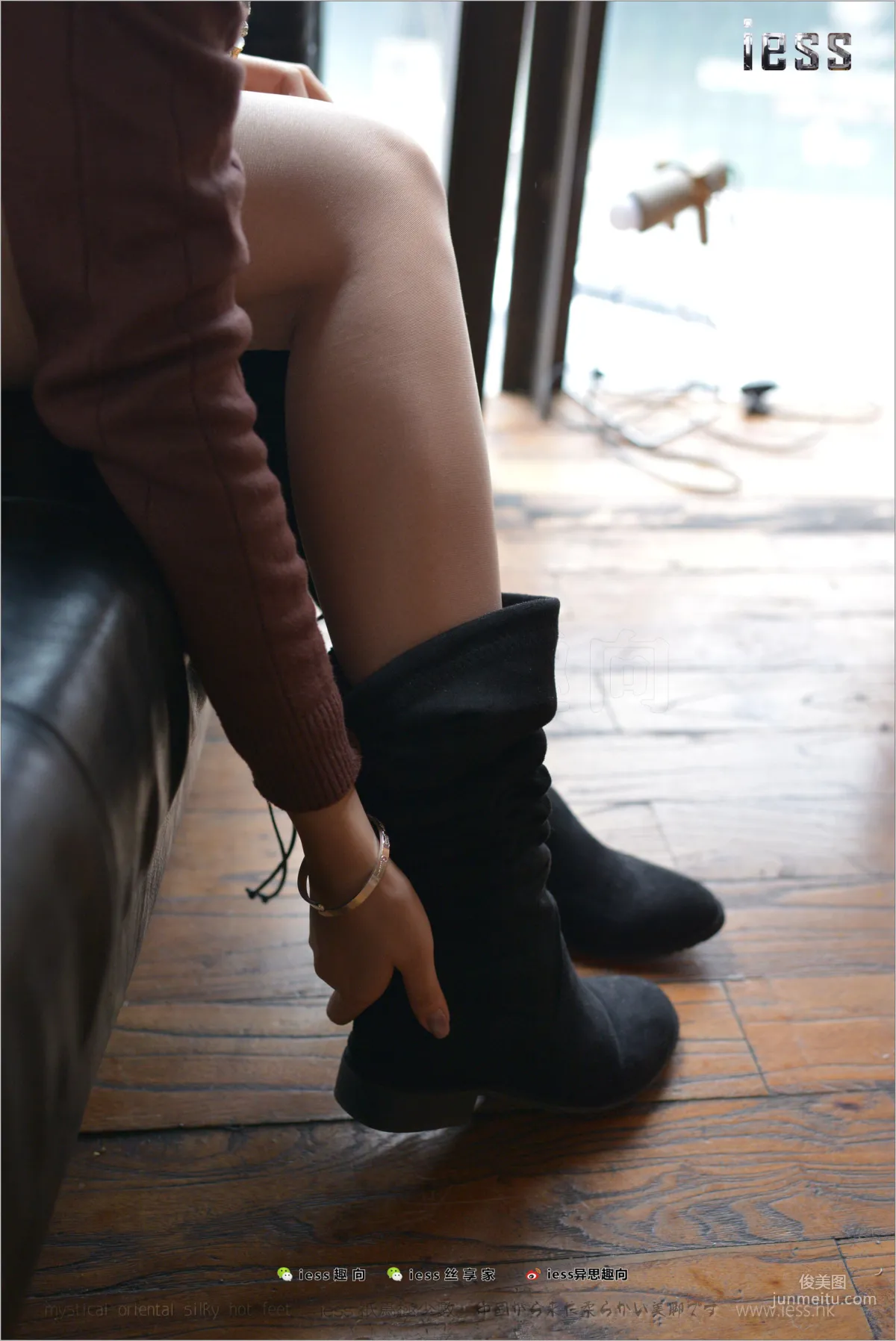 Silk Stockings Bento 190 Zhang Xinyue "Over-Knee Boots: King's Temptation 1" [IESS] Photo Set photo 29