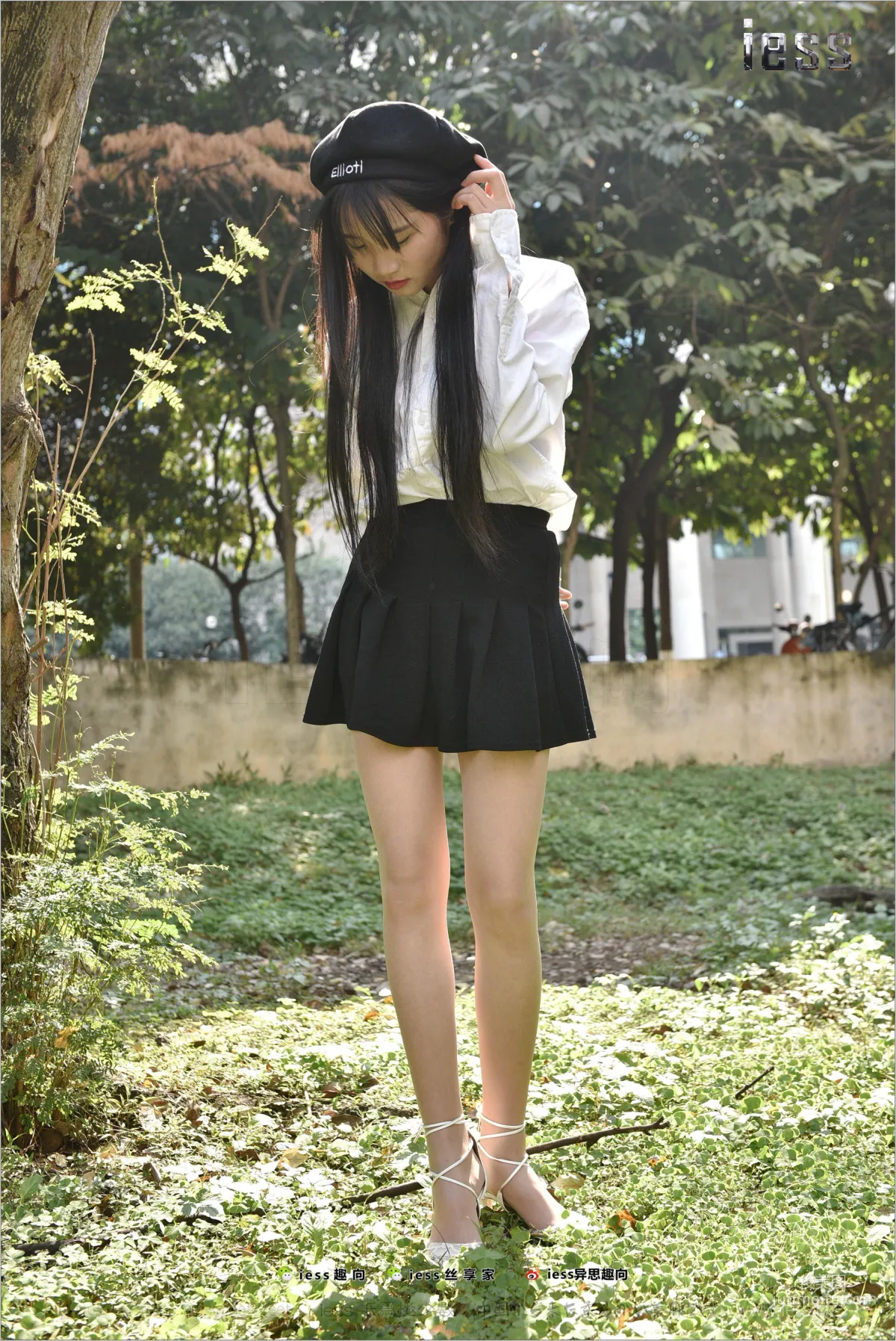 Silk Stockings Bento 189 Ruo Qi, First Time Wearing High Heels [IESS] Photo Set photo 24
