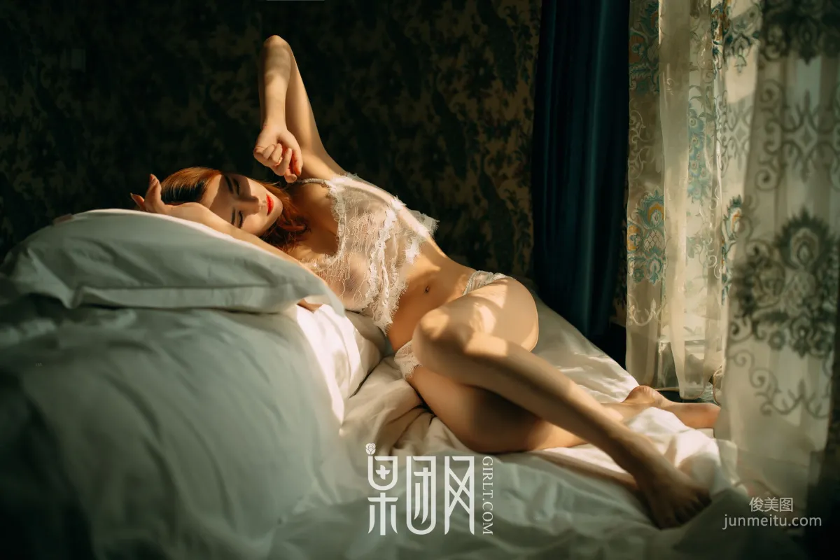 Girlt No. 02 photo 7