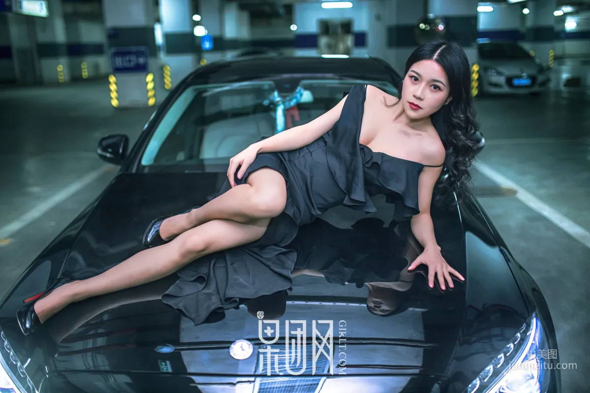 Wei Wei, Beauty vs Luxury Car, Which Do You Choose! [Girlt] No.107 Photo Set photo 7