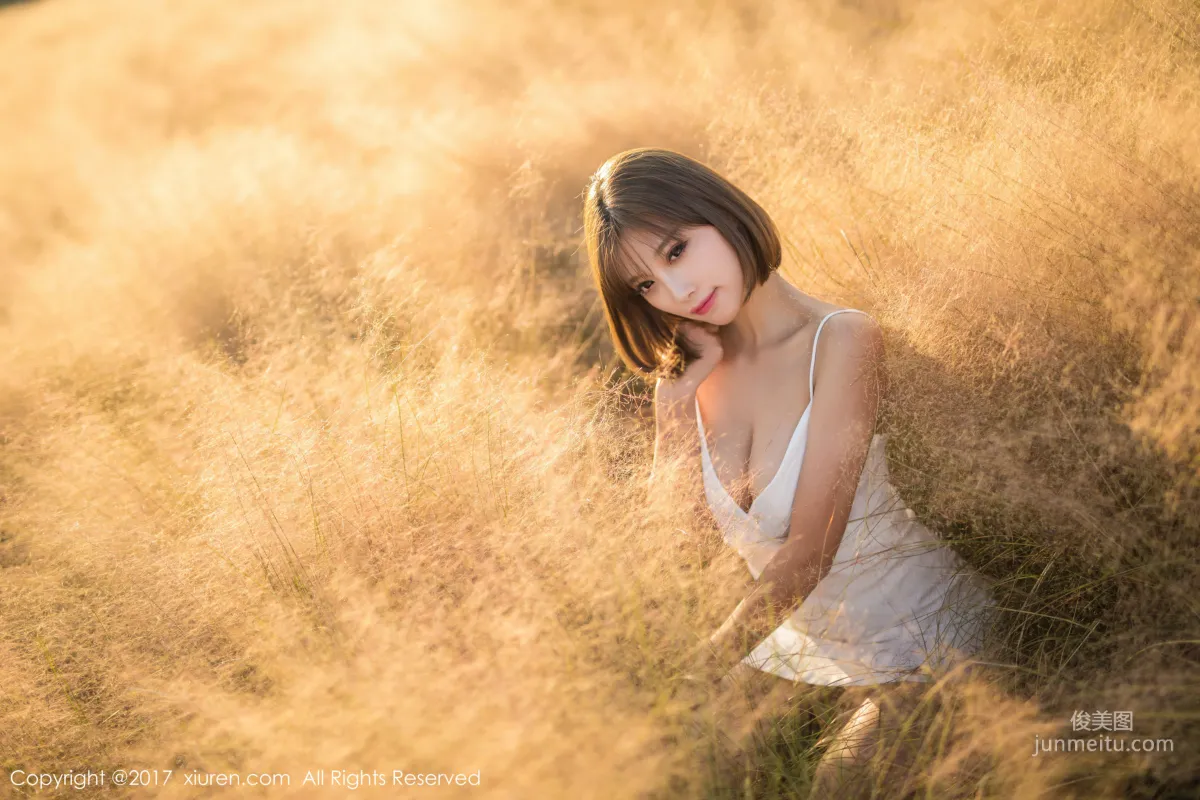 Sweet Goddess @Yang Chenchen sugar 'Sexy Outdoor Photos' [XiuRen] NO.847 Photo Set photo 11