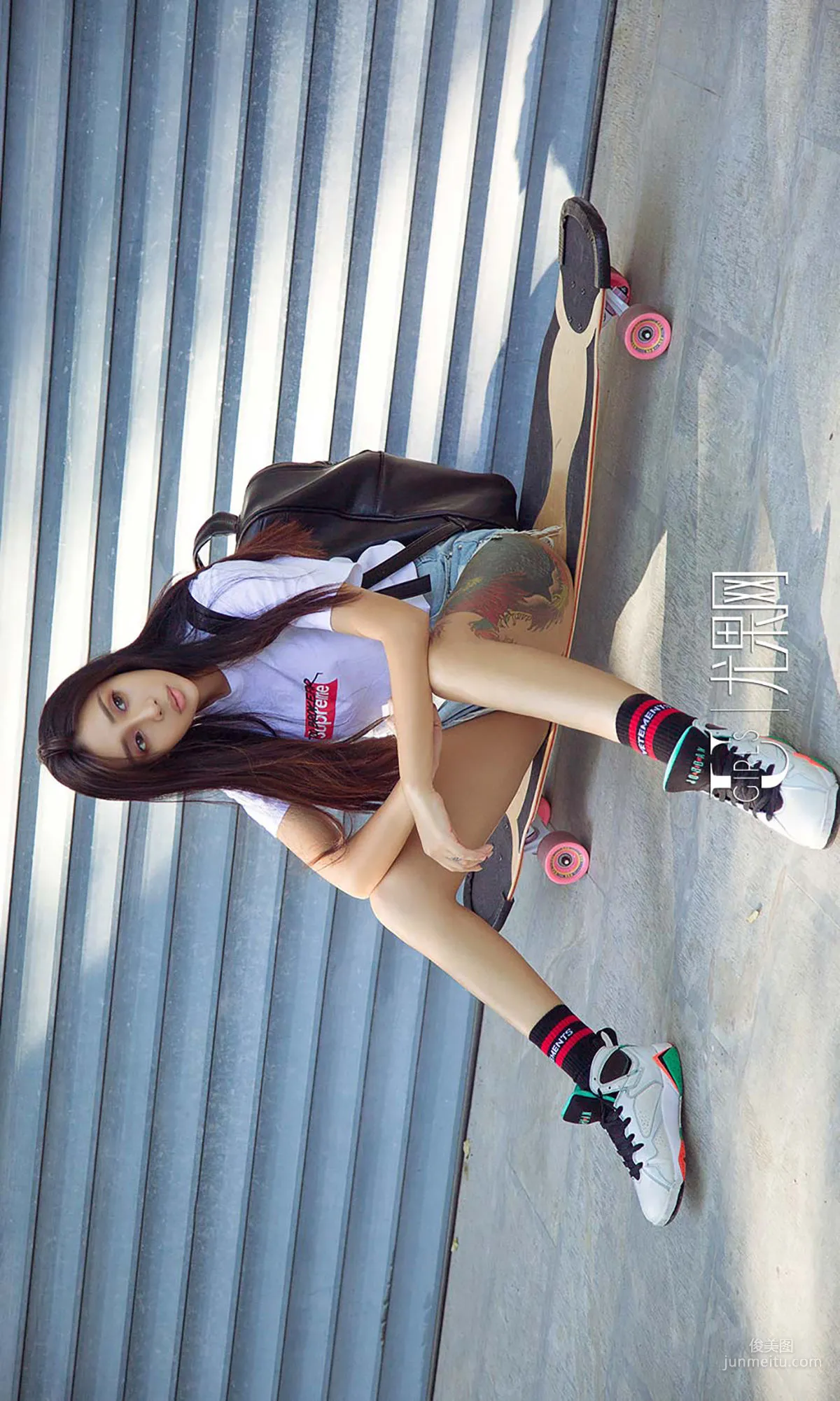 You Feier, Big Girl Also Loves Sports [Ugirls App] No.937 Photo Set photo 38