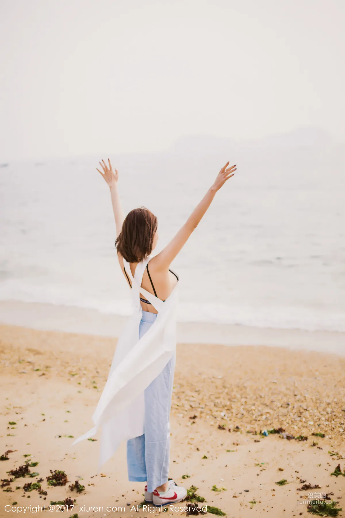 Nian Shi (Kai Zhu) 'Seaside Aesthetic Style + Sexy Indoor' [XiuRen] NO.879 Photo Set photo 5