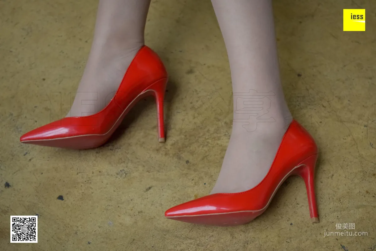 Silk Enjoyer 146 Zi Zi "Non-Slip Sole Nude Stockings and Red High Heels" [IESS] Photo Set photo 57