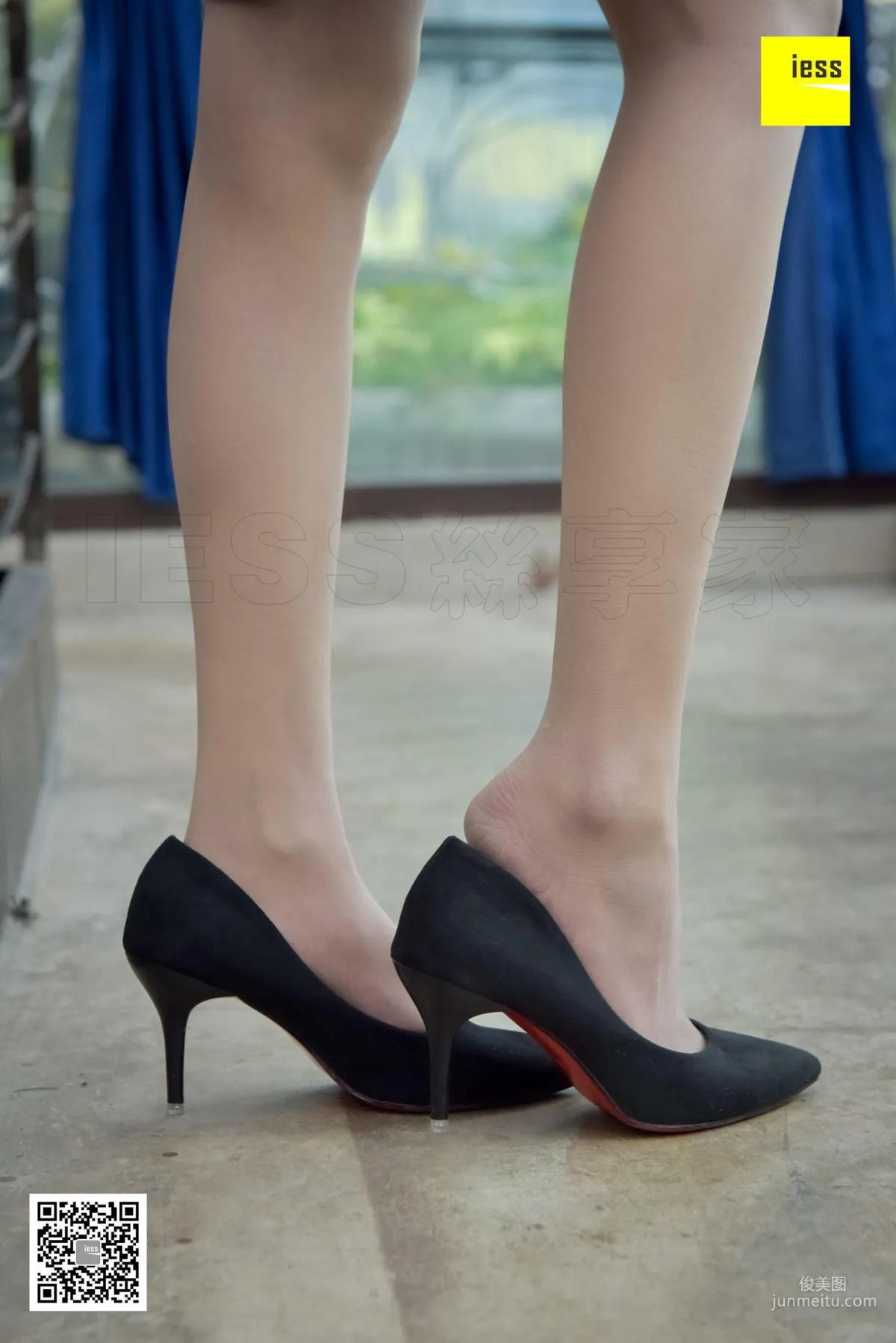 Si Xiang Jia 142 Yong Ying, Soft Girl Nude Stockings Slim Legs [IESS] Photo Set photo 70