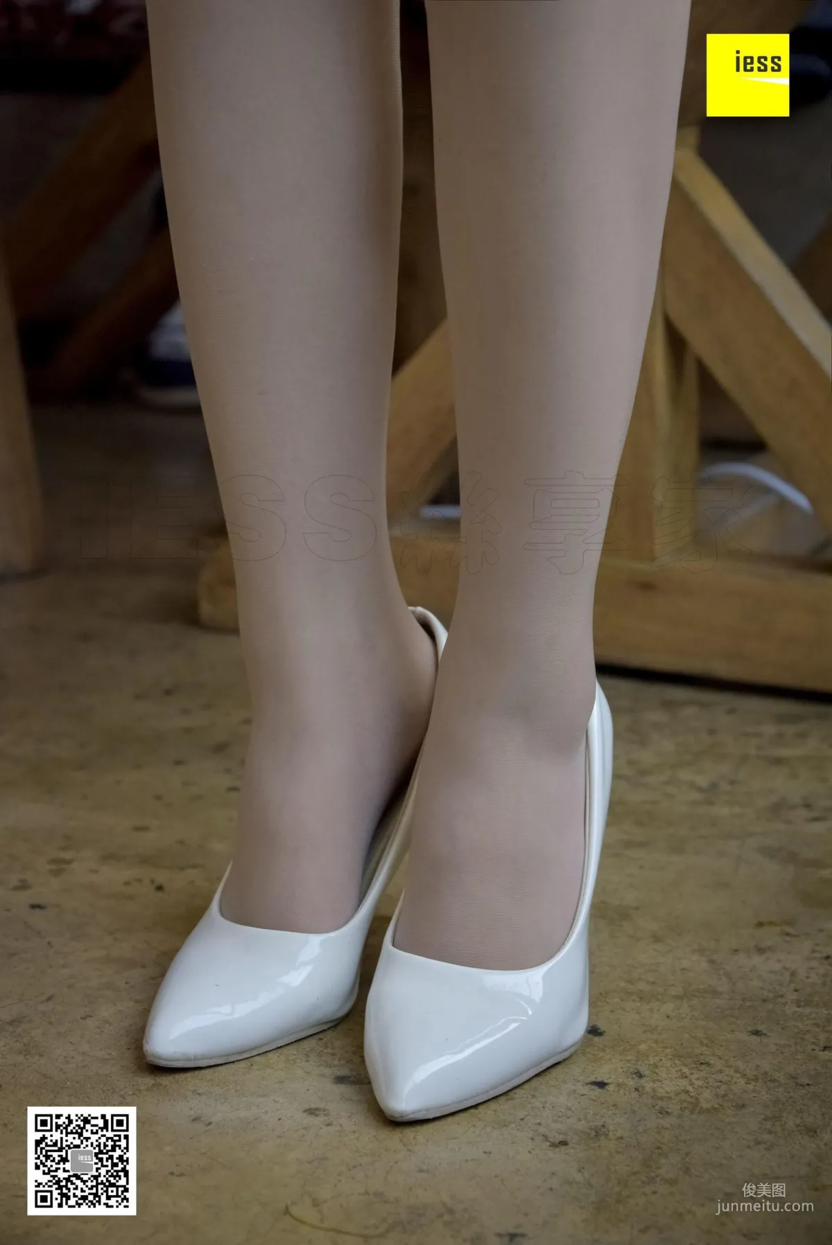 Si Xiang Jia 137 Jia Zhen, New Year New Legs New Atmosphere [IESS] Photo Set photo 93