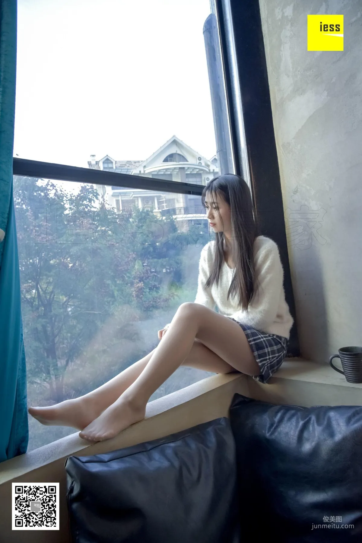 Si Xiang Jia 137 Jia Zhen, New Year New Legs New Atmosphere [IESS] Photo Set photo 68
