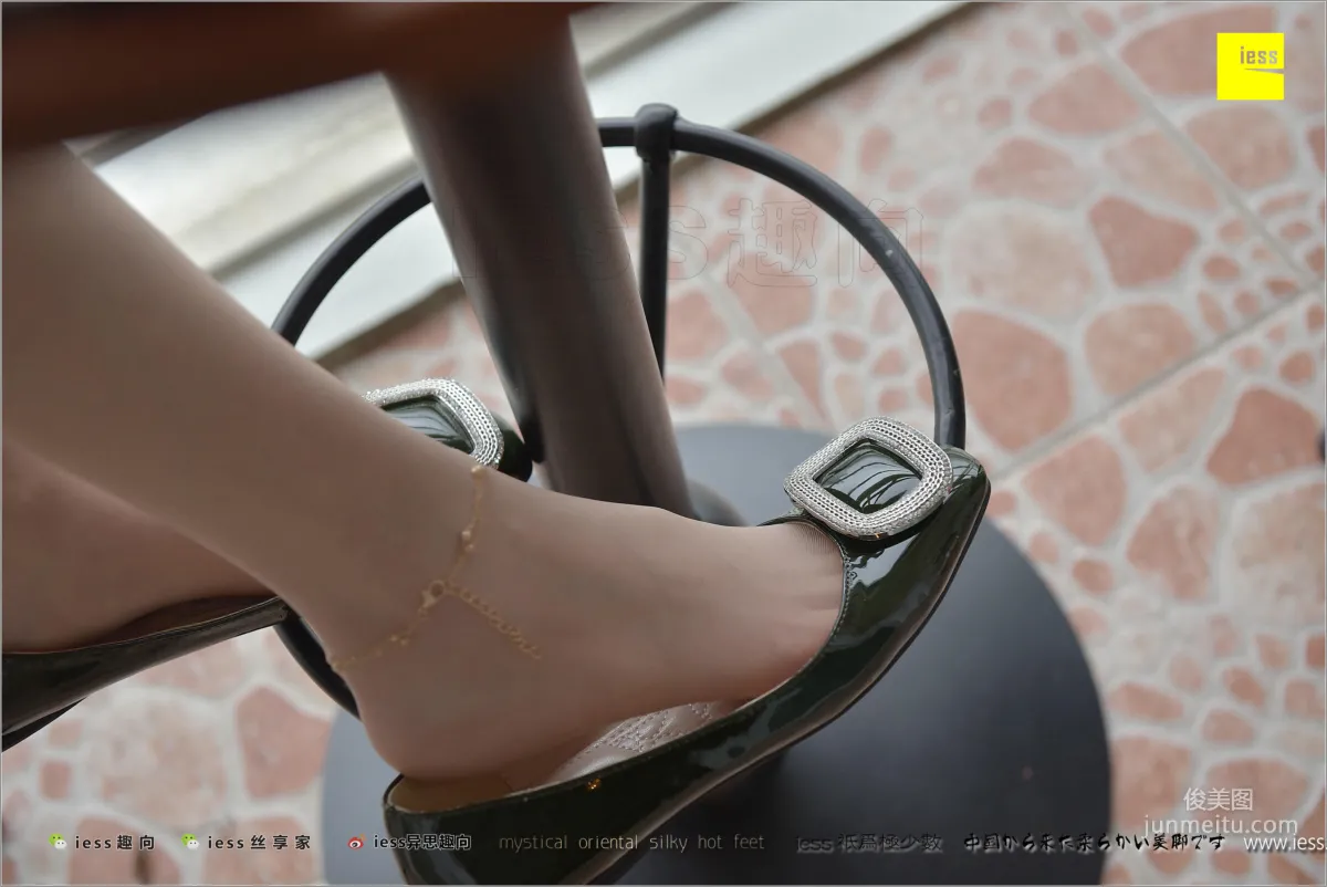Silk Stockings Bento 185 Jia Ye, Forbidden Game [IESS] Photo Set photo 48