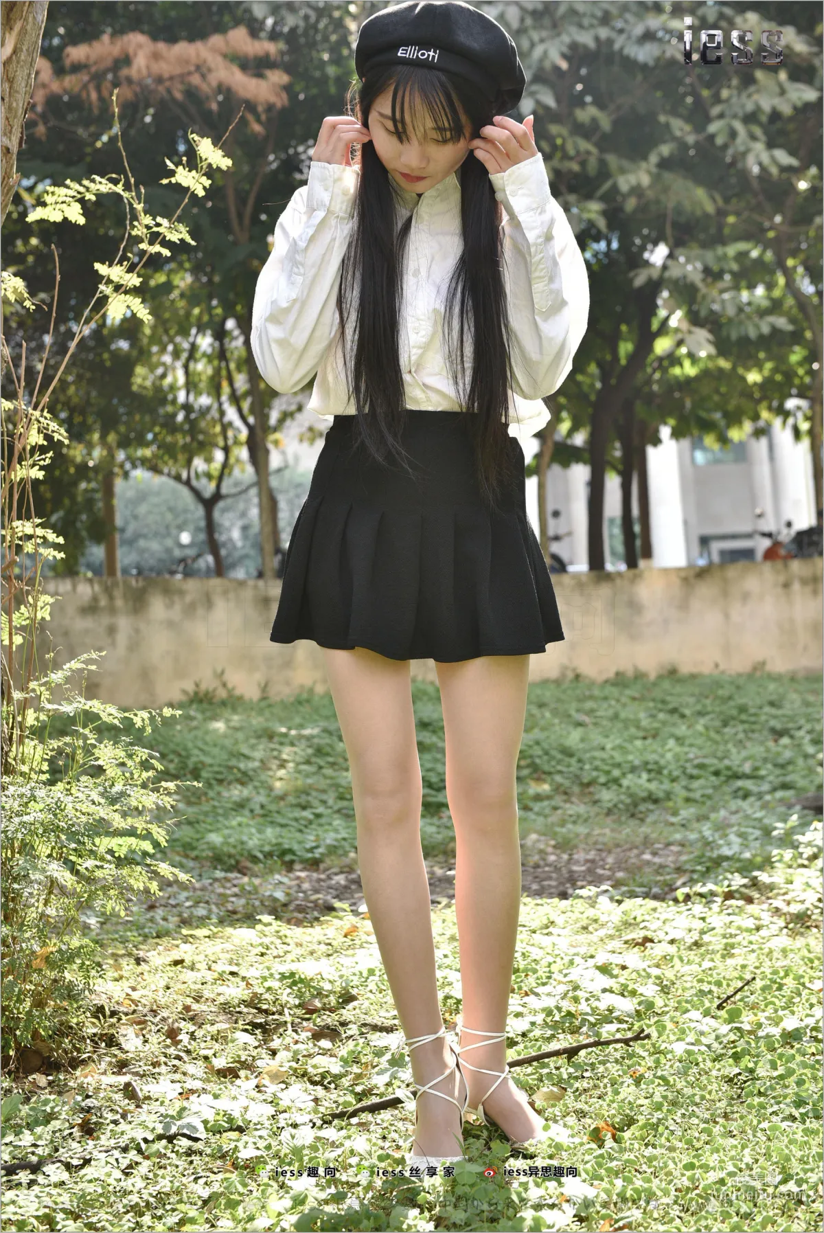 Silk Stockings Bento 189 Ruo Qi, First Time Wearing High Heels [IESS] Photo Set photo 23