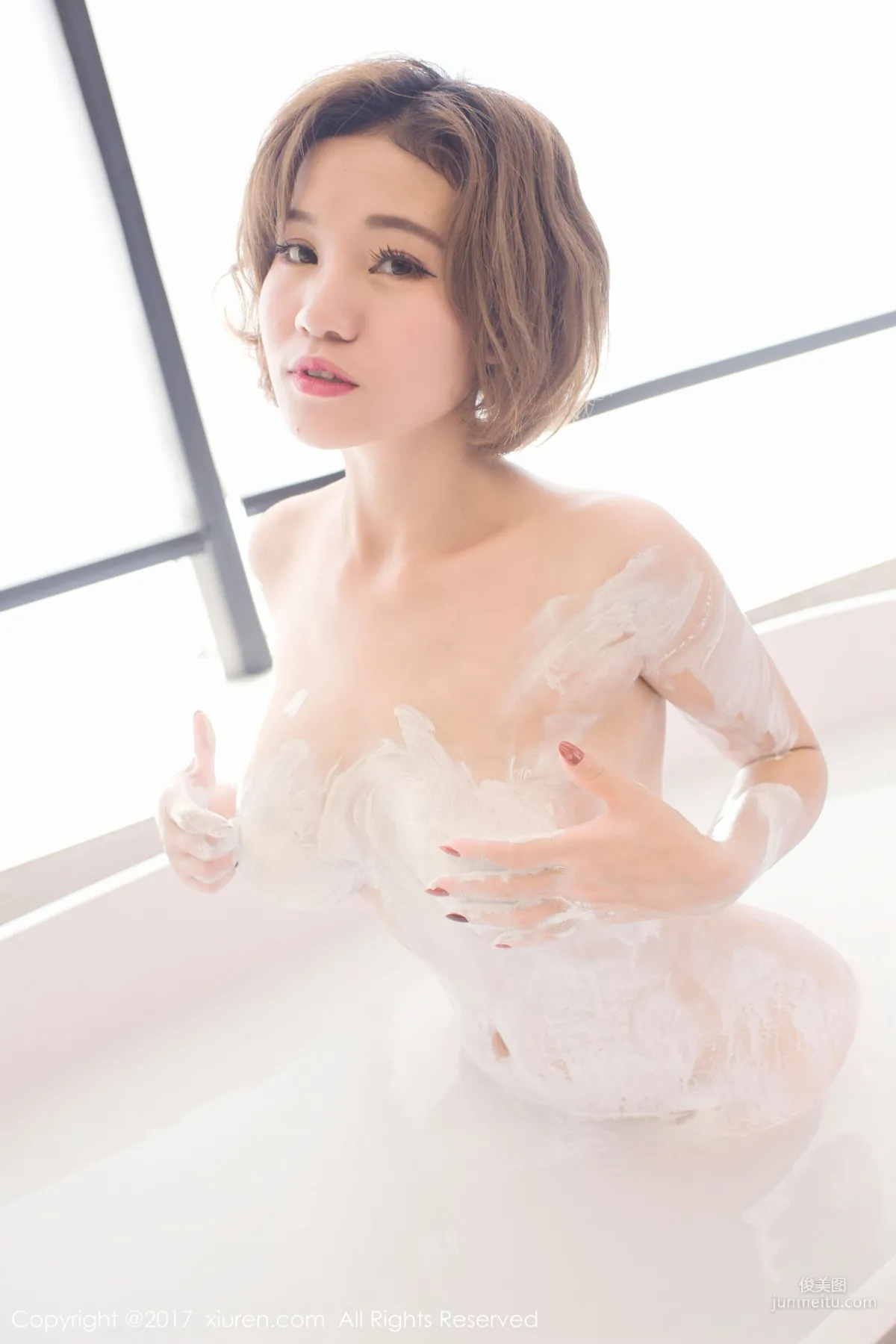 Duo Xiangzi 'E-Cup Big Bust Girl' [XiuRen] NO.844 Photo Set photo 8