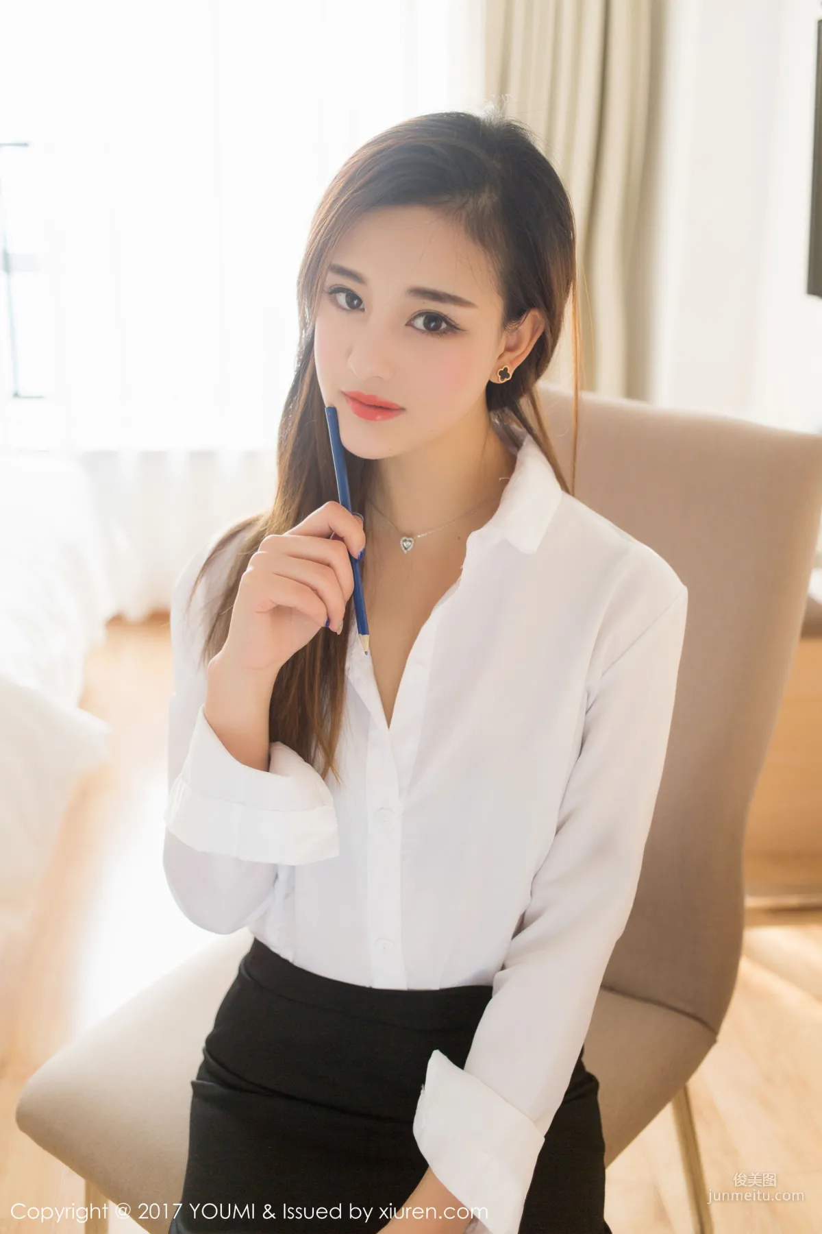 Nana TINA《Black Stockings OL Temptation + School Uniform》 [YouMi] VOL.087 Photo Set photo 8