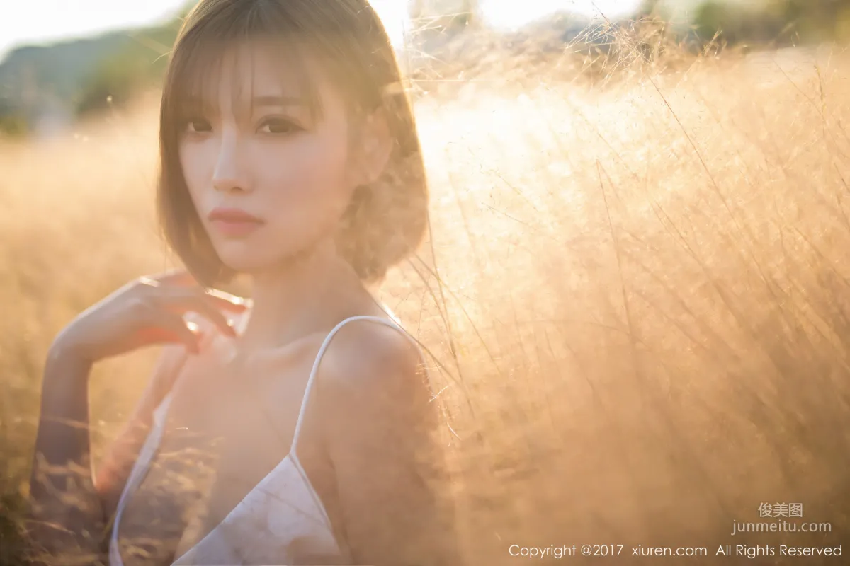 Sweet Goddess @Yang Chenchen sugar 'Sexy Outdoor Photos' [XiuRen] NO.847 Photo Set photo 6
