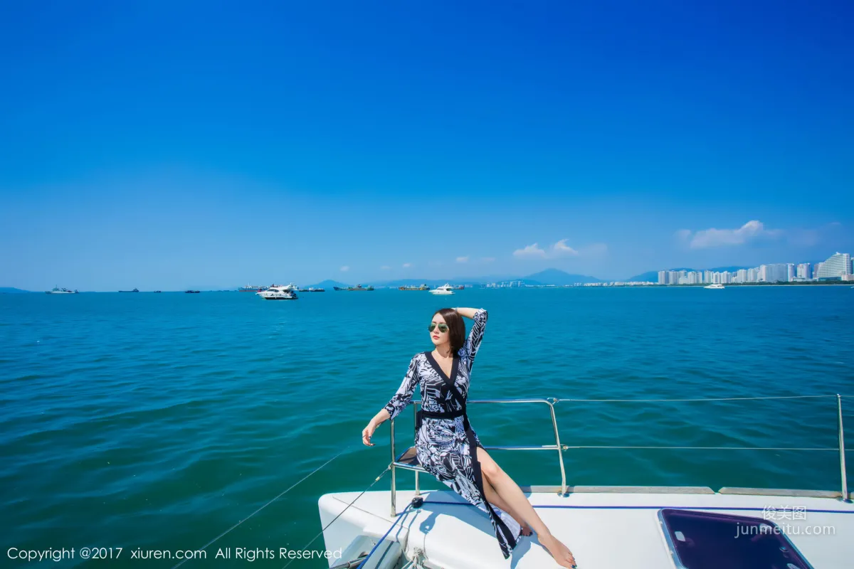 Model Goddess Nianshi, Hainan Sanya [XiuRen] NO.858 Photo Set photo 1