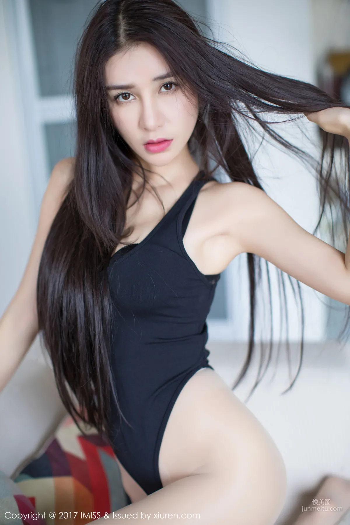 Li Qixi Stockings Legs + Bold Vacuum Chains [IMISS] VOL.203 Photo Set photo 10