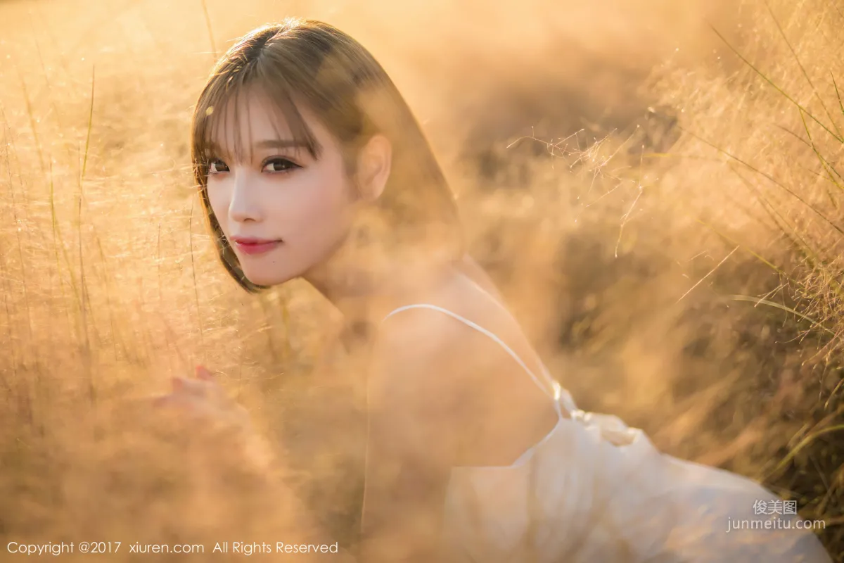 Sweet Goddess @Yang Chenchen sugar 'Sexy Outdoor Photos' [XiuRen] NO.847 Photo Set photo 16
