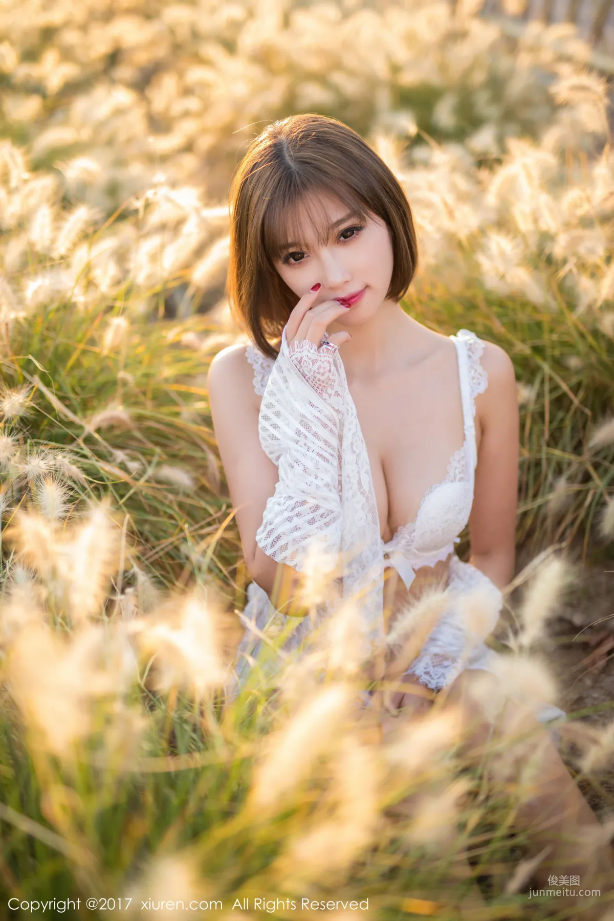 Sweet Goddess @Yang Chenchen sugar 'Sexy Outdoor Photos' [XiuRen] NO.847 Photo Set photo 38