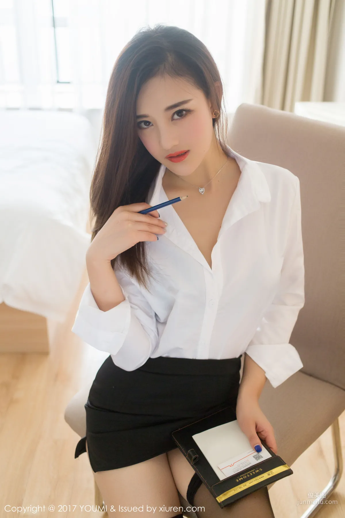 Nana TINA《Black Stockings OL Temptation + School Uniform》 [YouMi] VOL.087 Photo Set photo 4