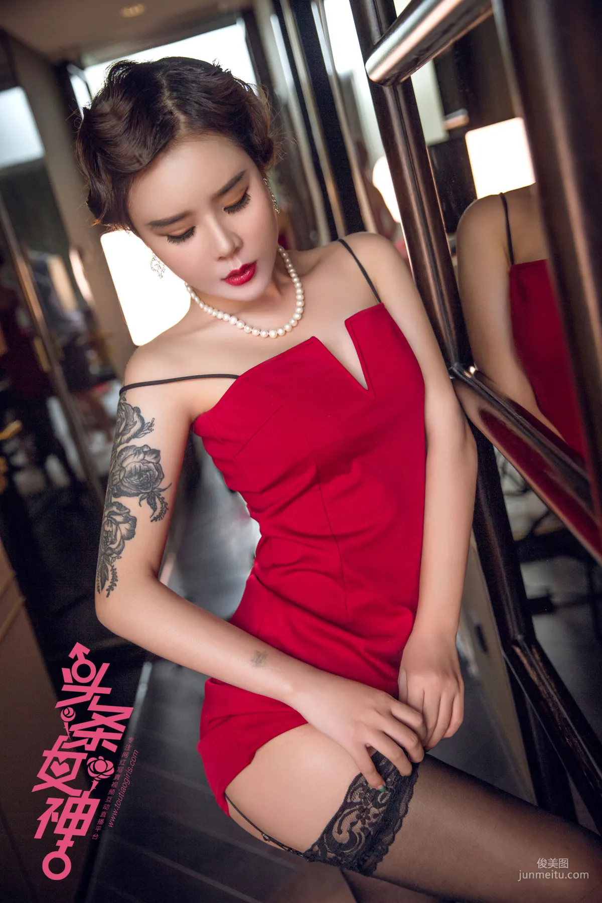 爱丽莎《夜上海 旗袍LOGO》 [头条女神TouTiao] 写真集13