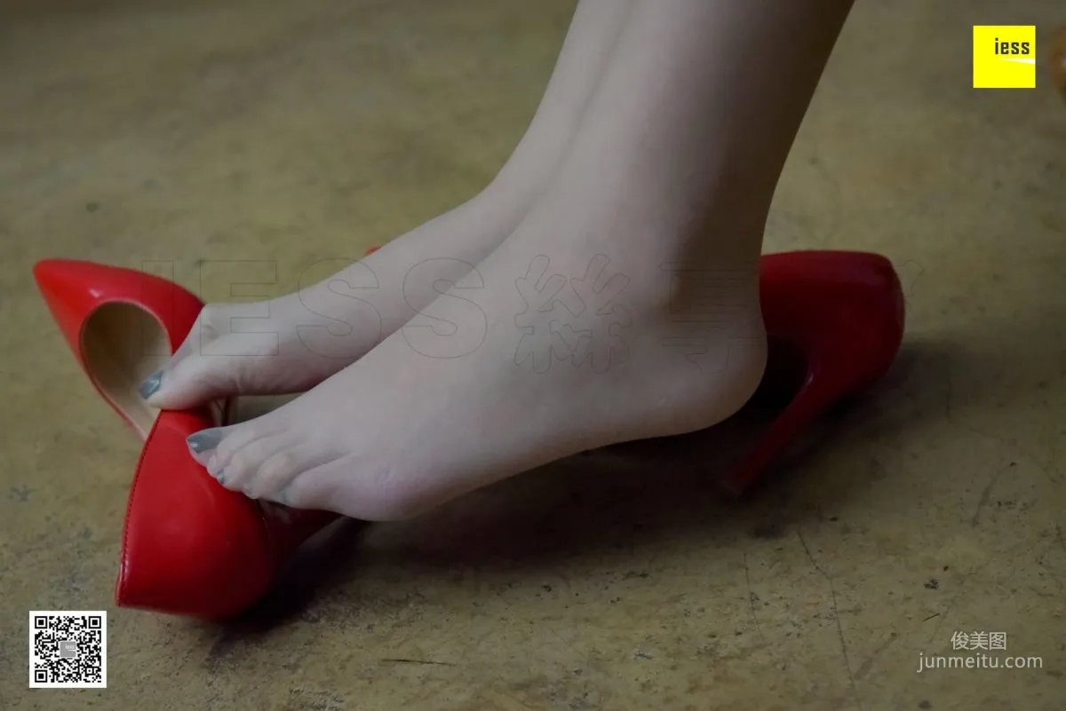 Silk Enjoyer 146 Zi Zi "Non-Slip Sole Nude Stockings and Red High Heels" [IESS] Photo Set photo 18