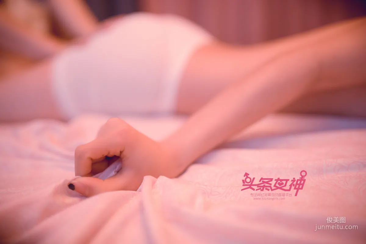 Zhou Xiyan 'Alice in Wonderland' [TouTiao Goddess] Photo Set photo 72
