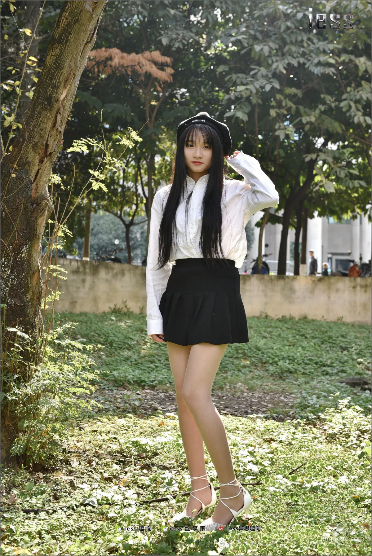 Silk Stockings Bento 189 Ruo Qi, First Time Wearing High Heels [IESS] Photo Set photo 20