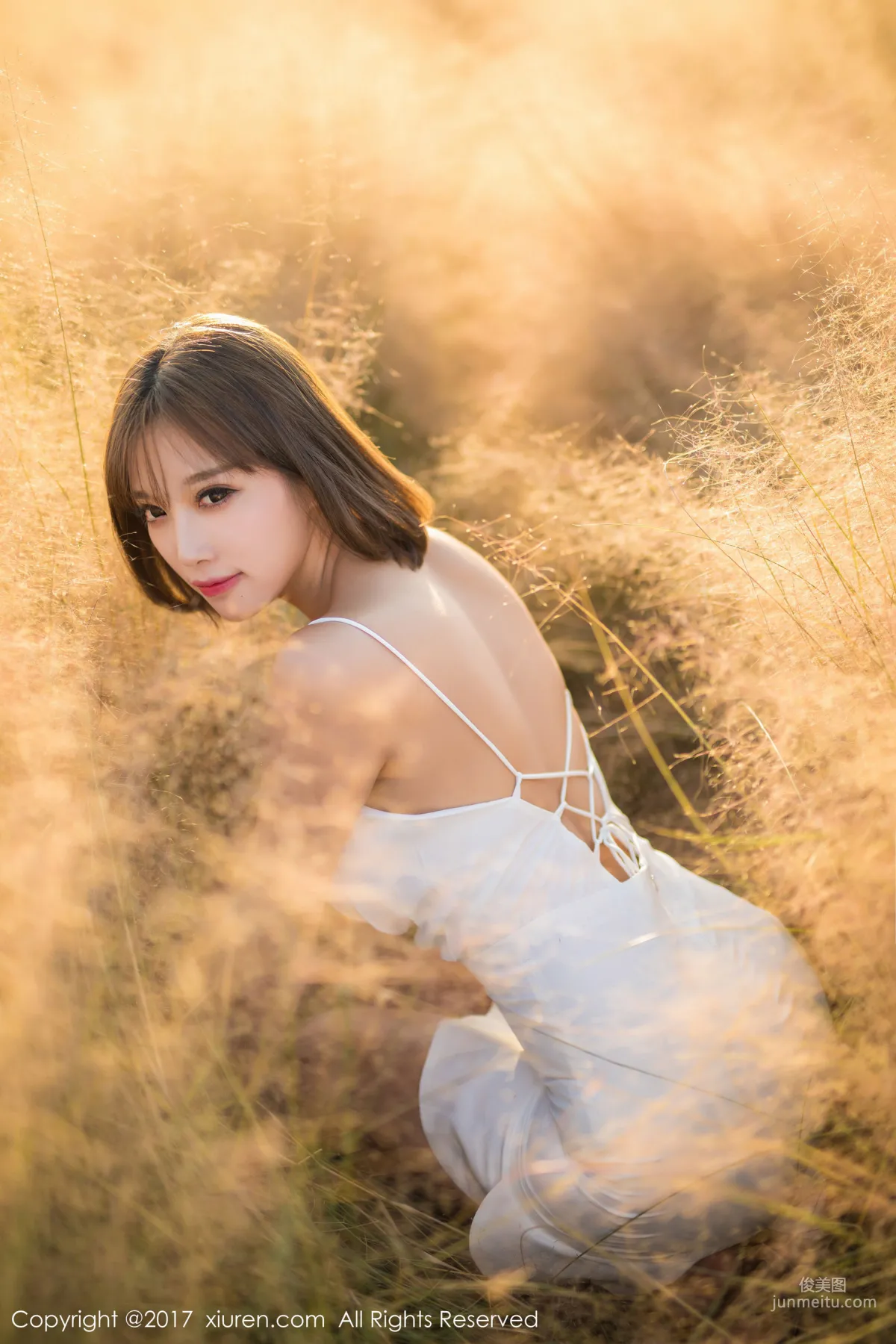 Sweet Goddess @Yang Chenchen sugar 'Sexy Outdoor Photos' [XiuRen] NO.847 Photo Set photo 13