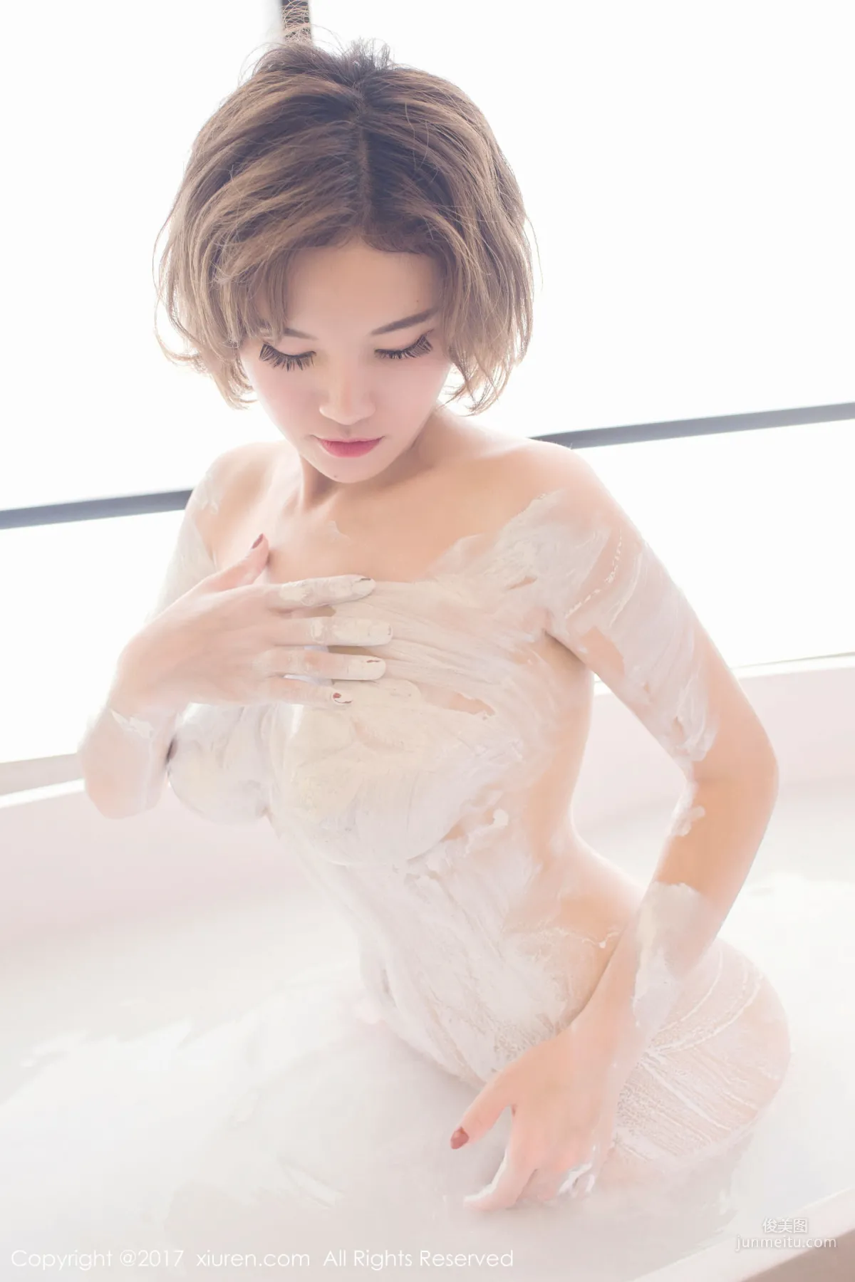 Duo Xiangzi 'E-Cup Big Bust Girl' [XiuRen] NO.844 Photo Set photo 10