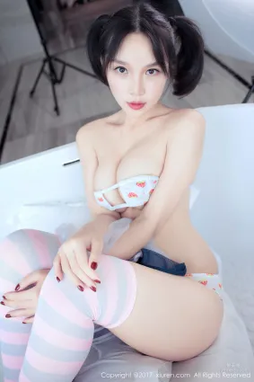 小純子《日系童顔巨乳小美女》 [秀人XiuRen] NO.861 寫真集