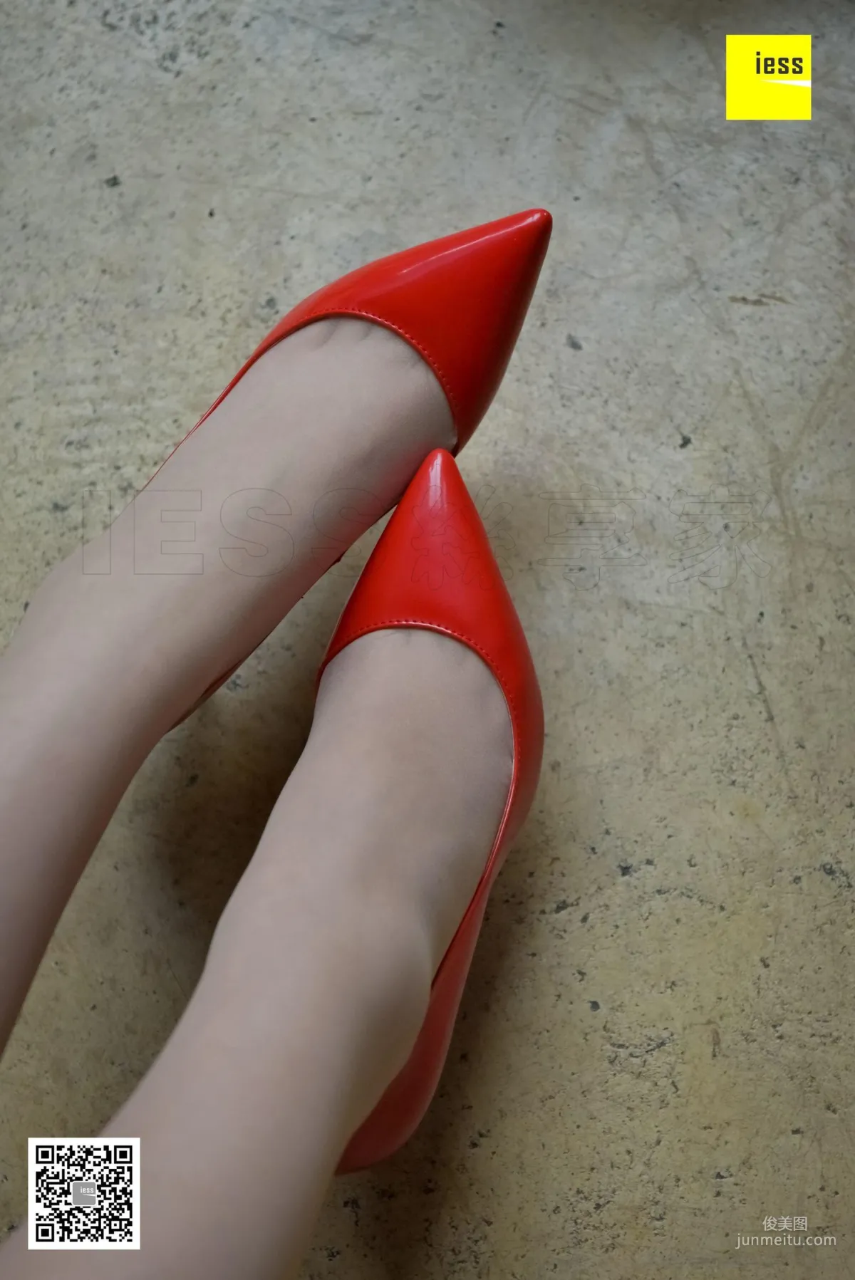 Silk Enjoyer 146 Zi Zi "Non-Slip Sole Nude Stockings and Red High Heels" [IESS] Photo Set photo 54