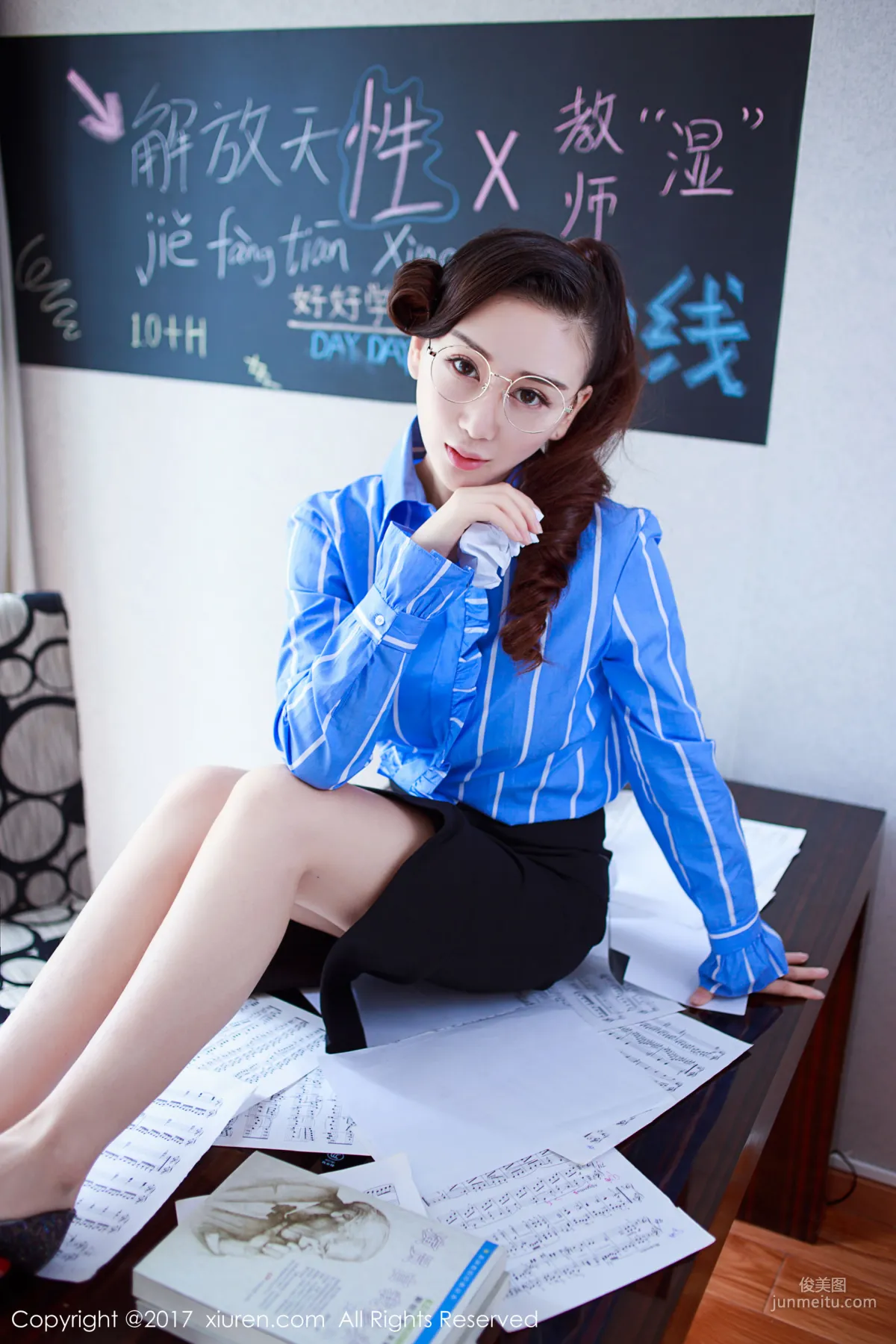 Sexy Goddess @Zou Jingjing Queen, Teacher OL [XiuRen] NO.852 Photo Set photo 6